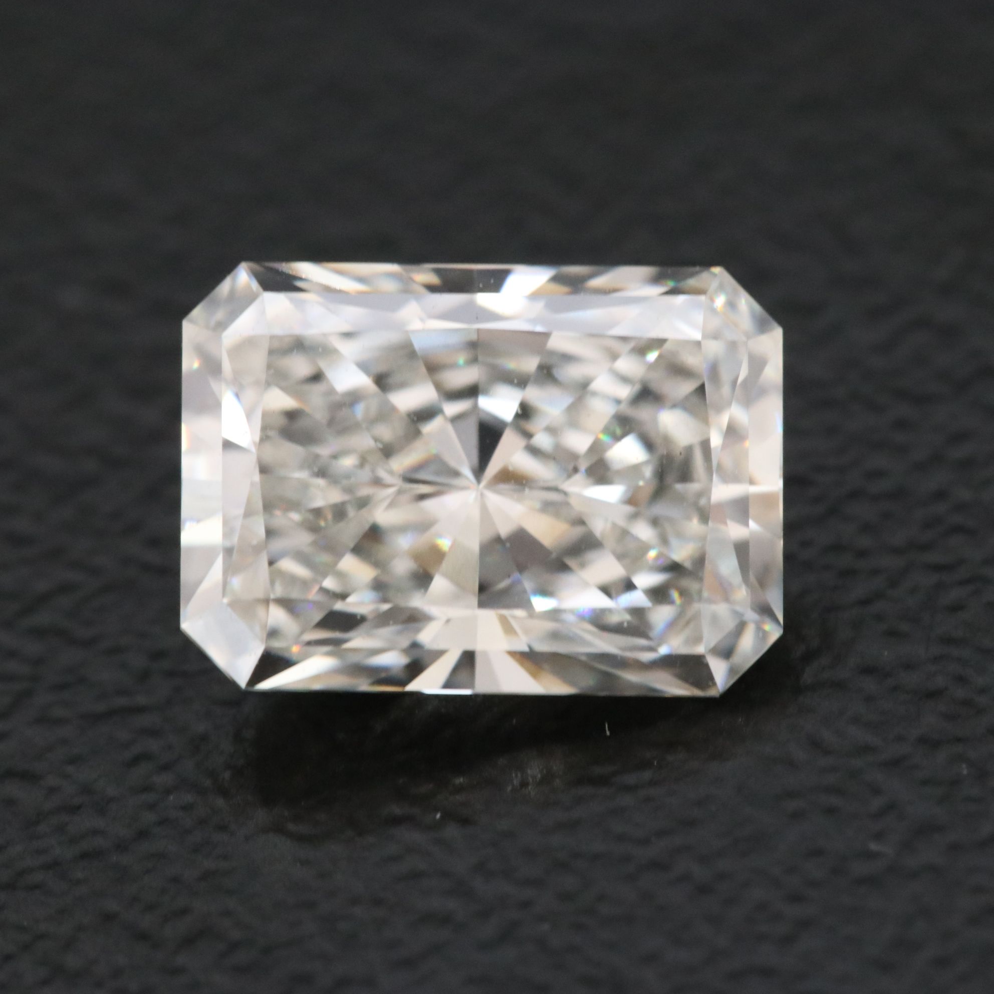 Loose 1.93 CT Lab Grown Diamond with IGI Report