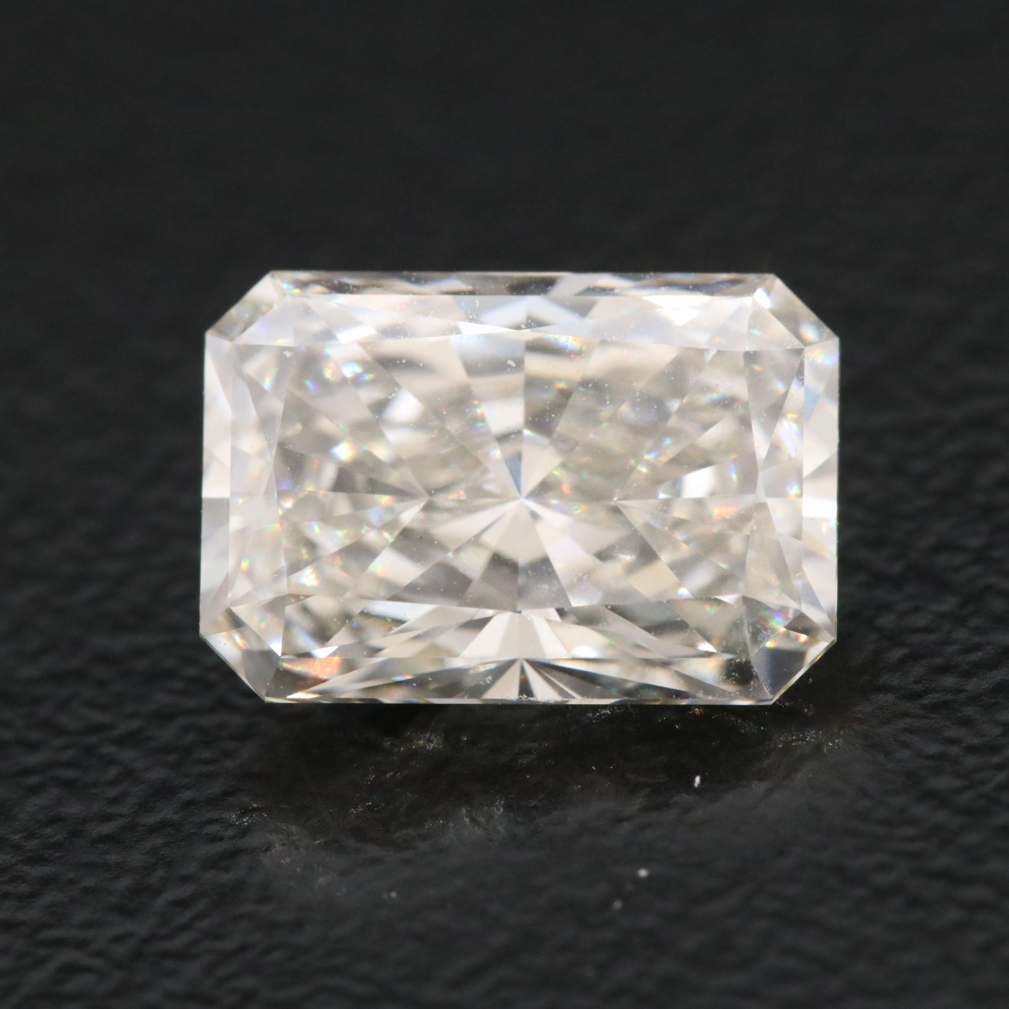 Loose 2.22 CT Lab Grown Diamond with IGI Report