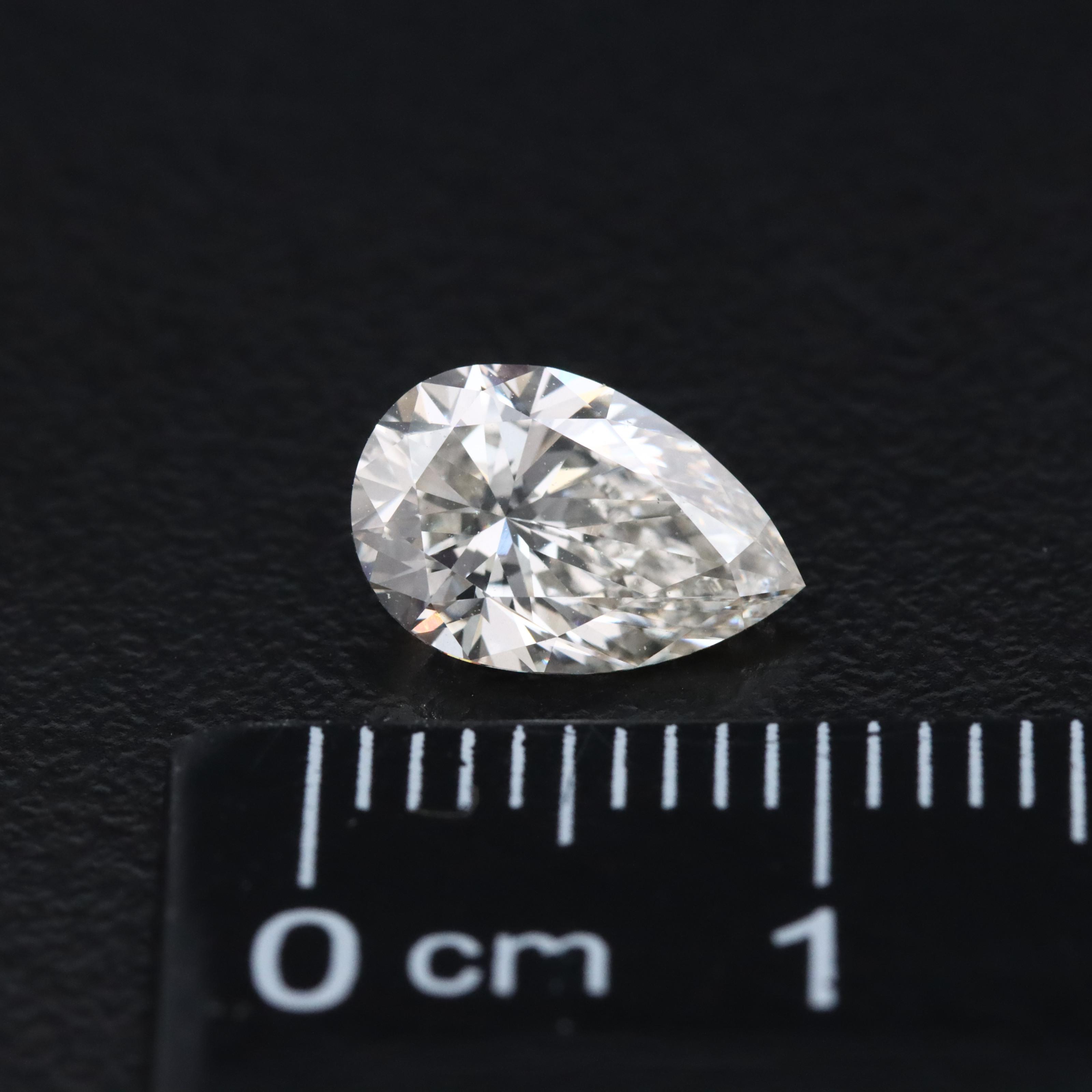 Loose 1.36 CT Lab Grown Diamond with IGI Report