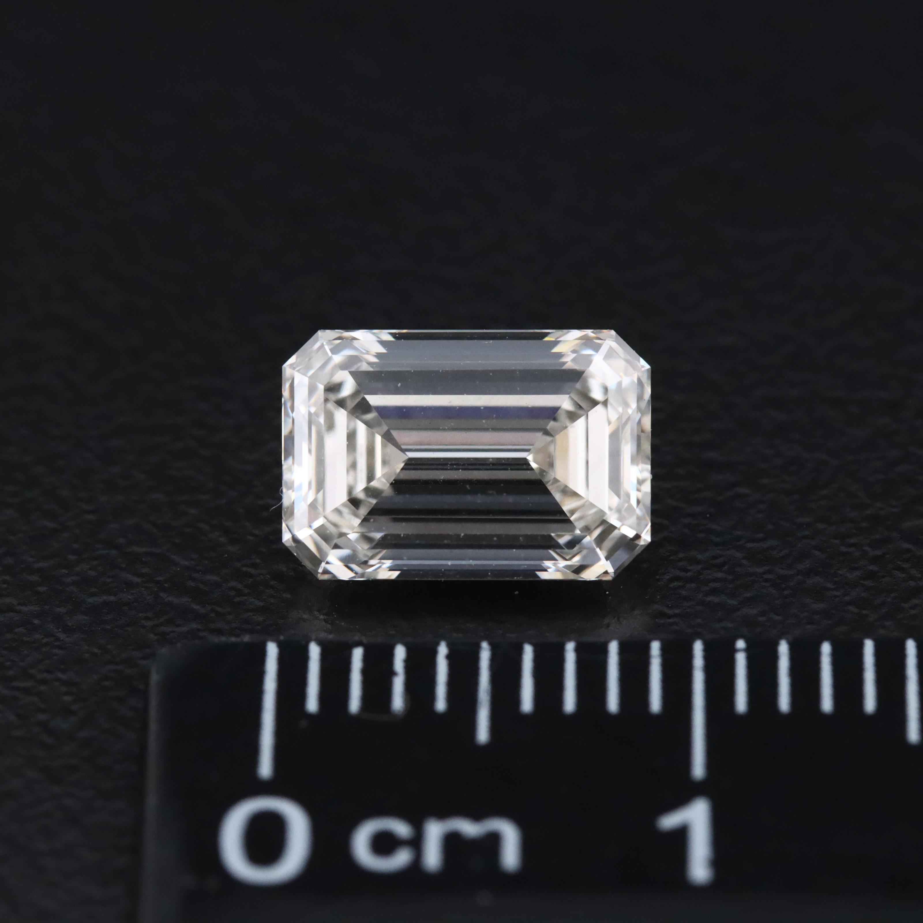 Loose 1.96 CT Lab Grown Diamond with IGI Report