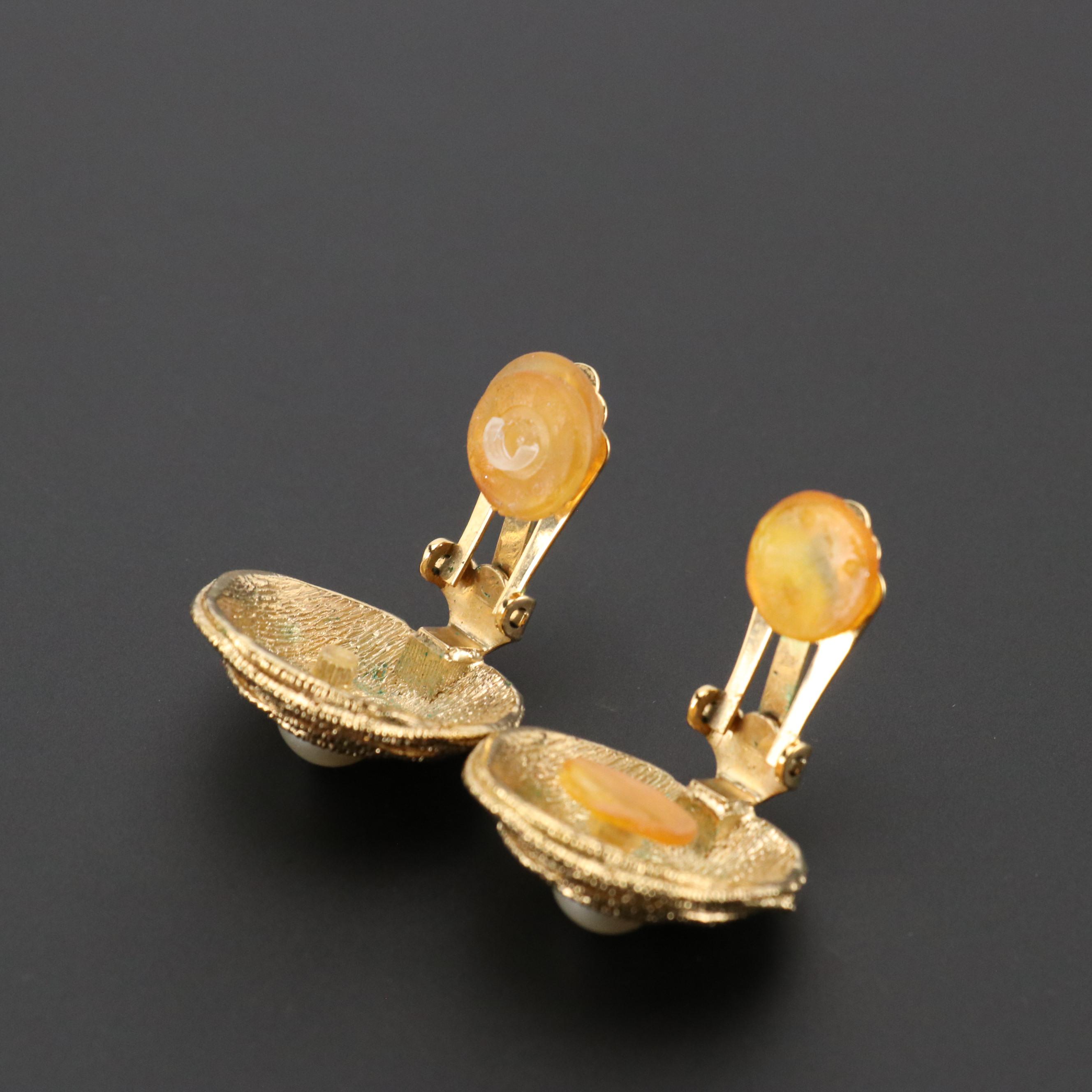 Christian Dior Imitation Pearl Button Clip Earrings