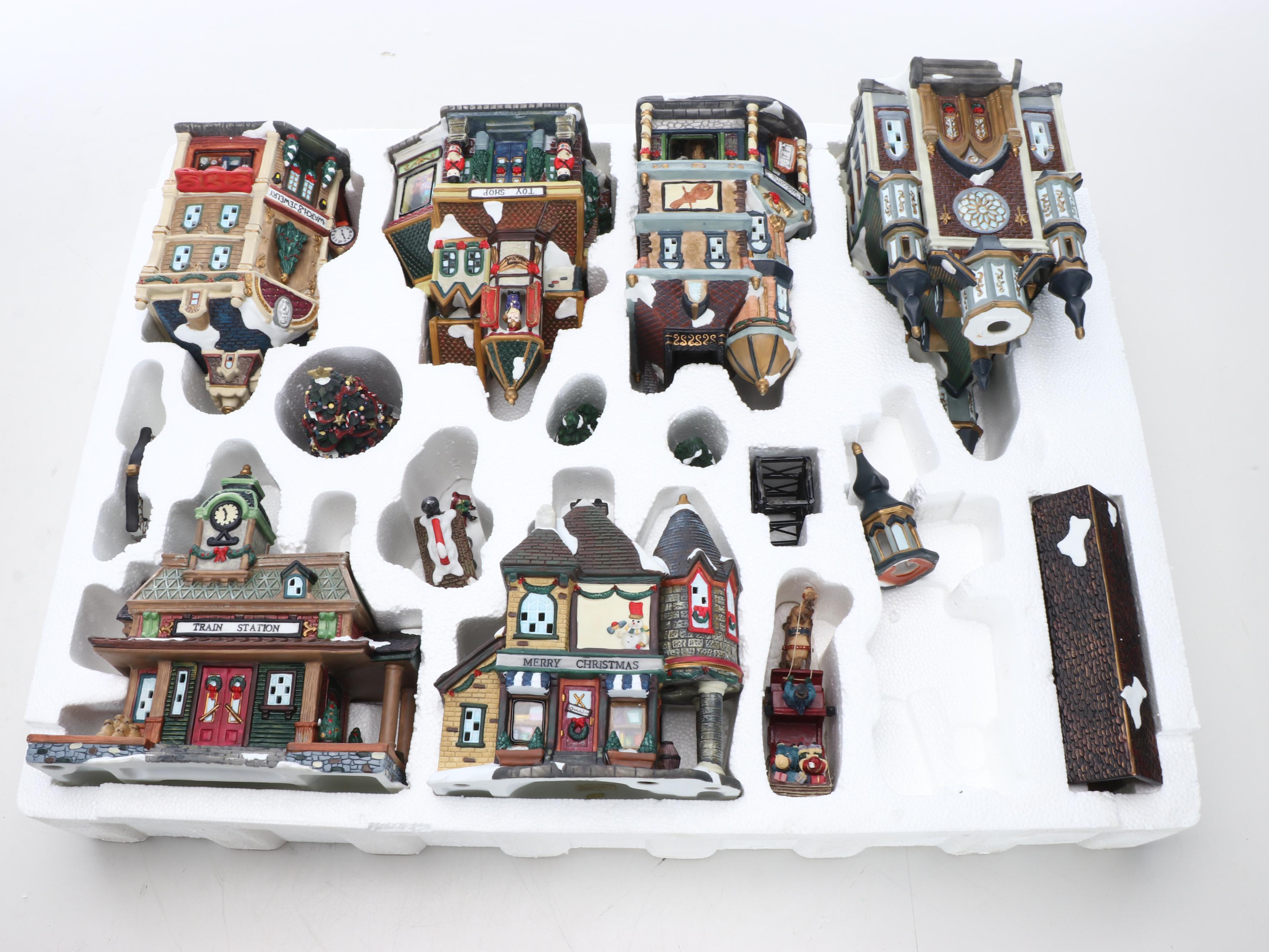 Grandeur Noel "42 Piece Train Village" Christmas Tabletop Décor, 2007