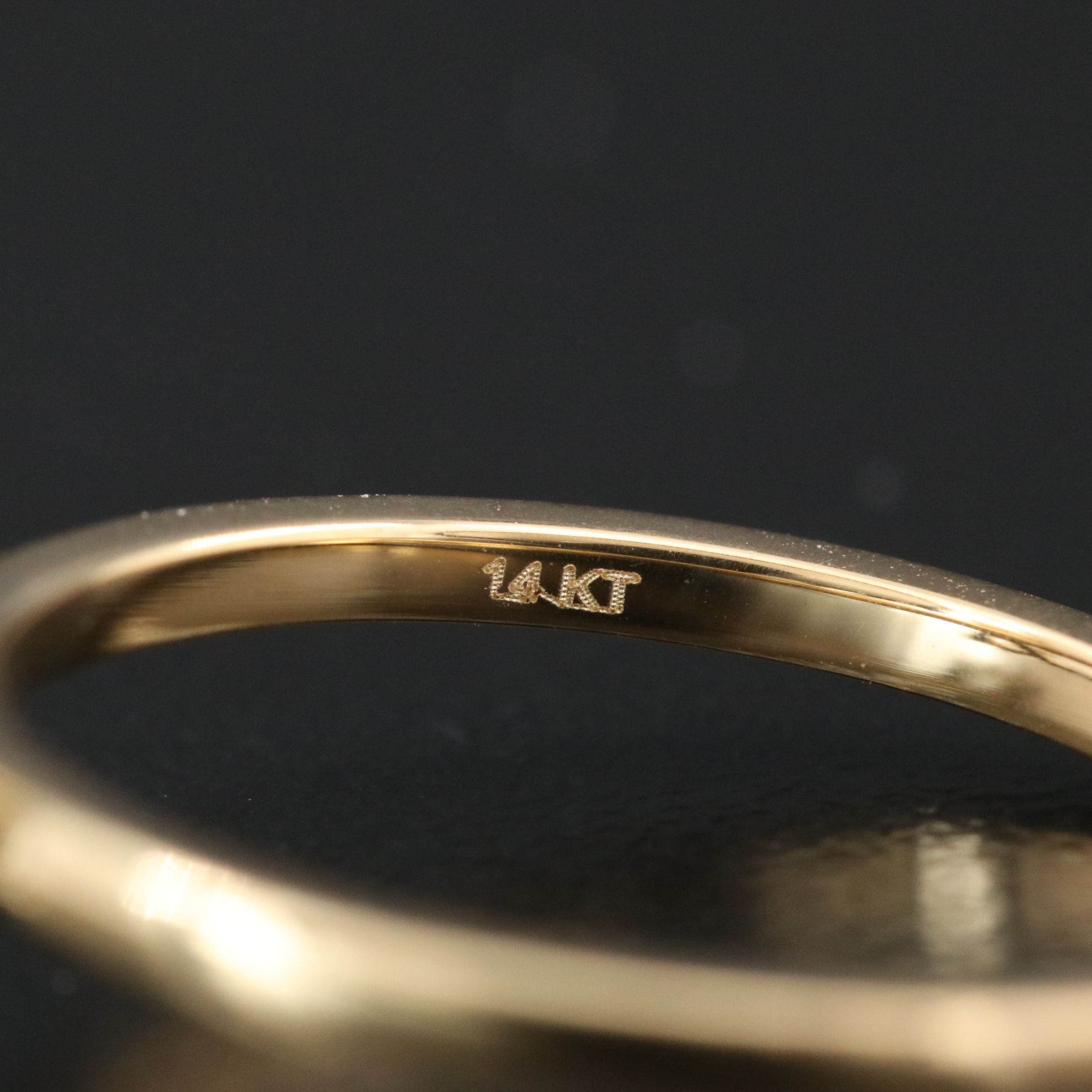 14K 1.65 CT Lab Grown Diamond Solitaire Ring with IGI Report