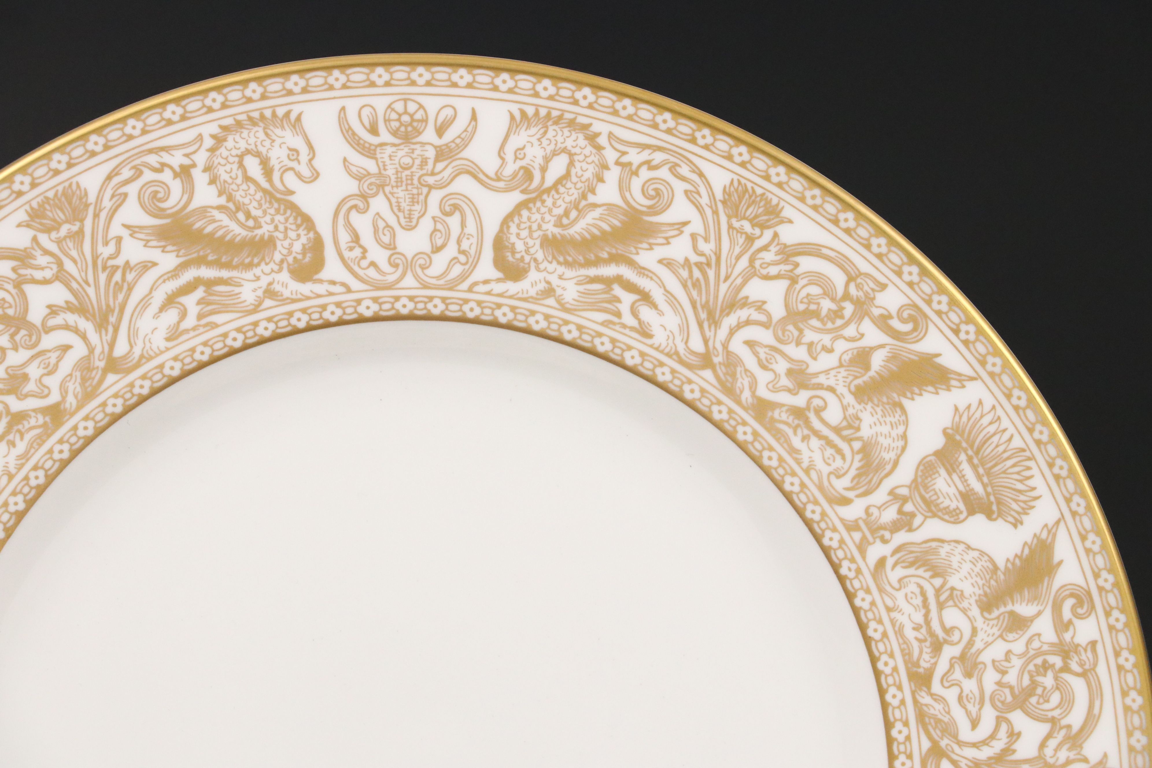 Wedgwood "Gold Florentine" Bone China Dinnerware, Mid to Late 20th Century