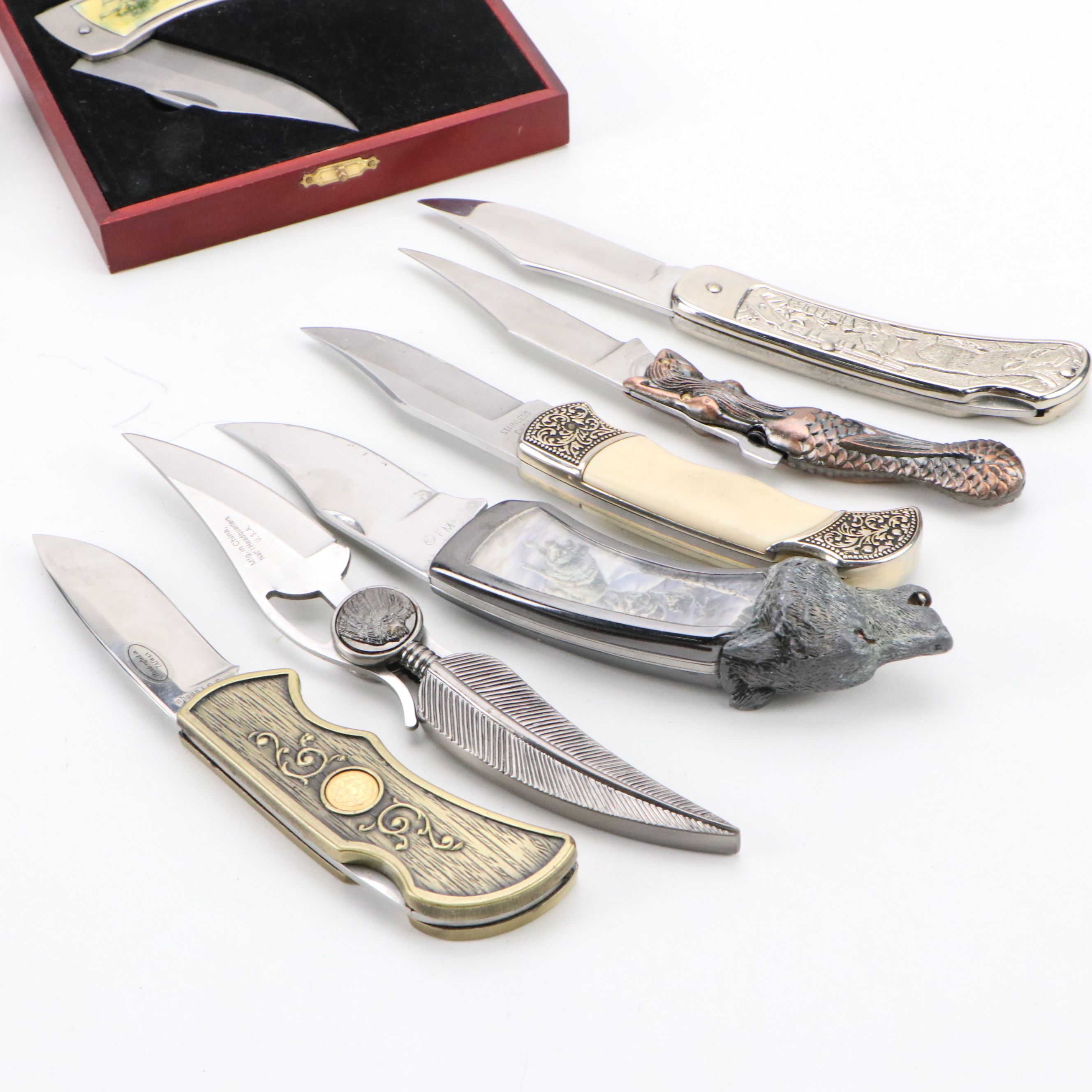 Franklin Mint Gray Wolf Knife and More Novelty Stainless Steel Pocket Knives