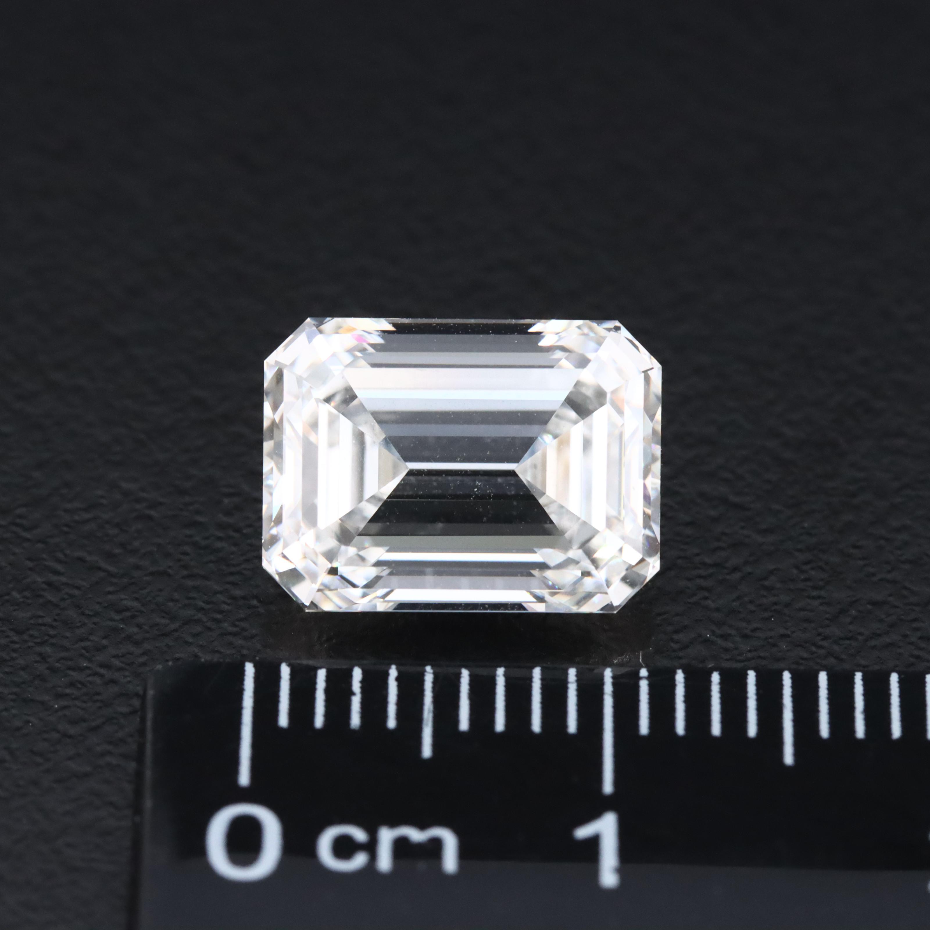 Loose 5.09 CT Lab Grown Diamond with IGI Report