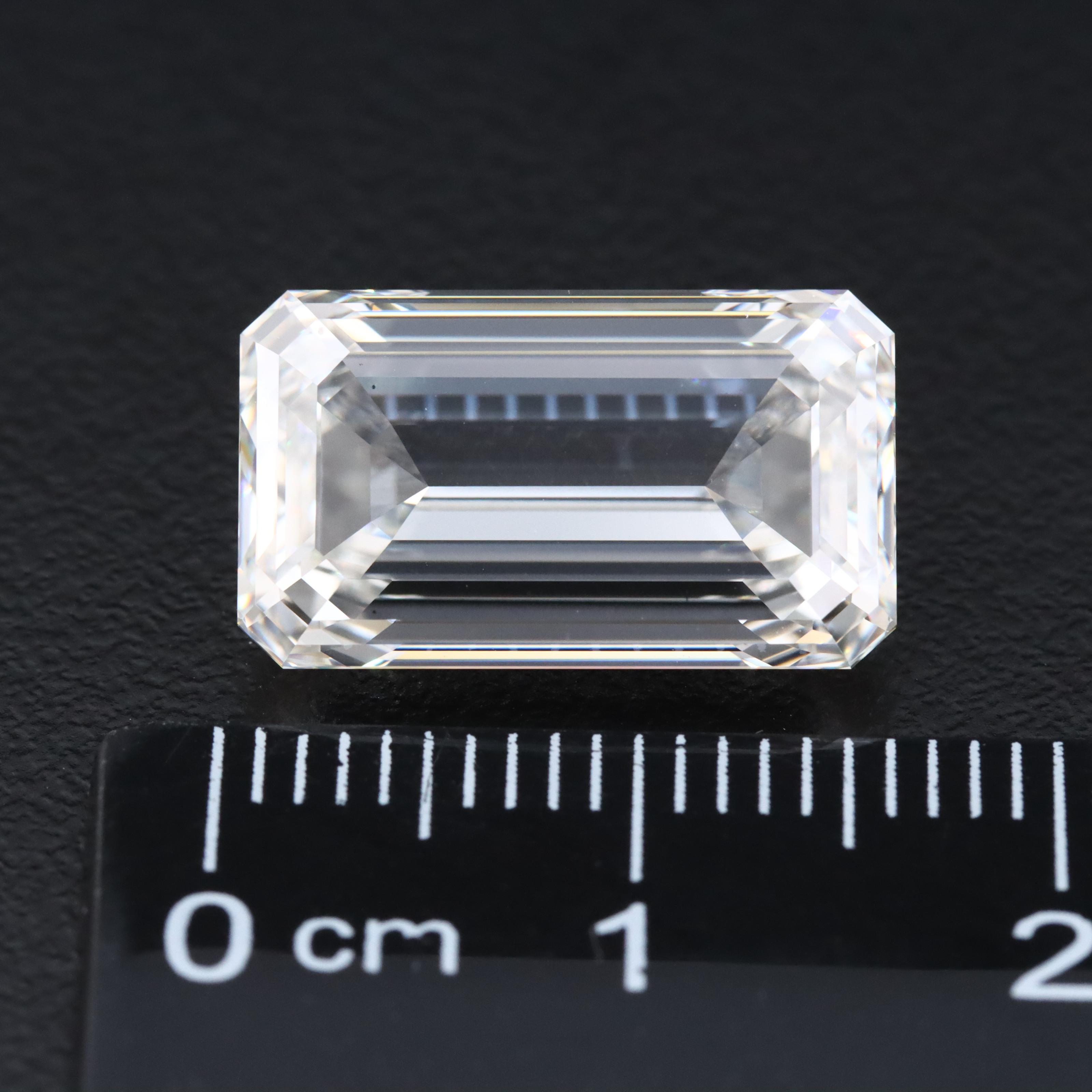 Loose 9.04 CT Lab Grown Diamond with IGI Report
