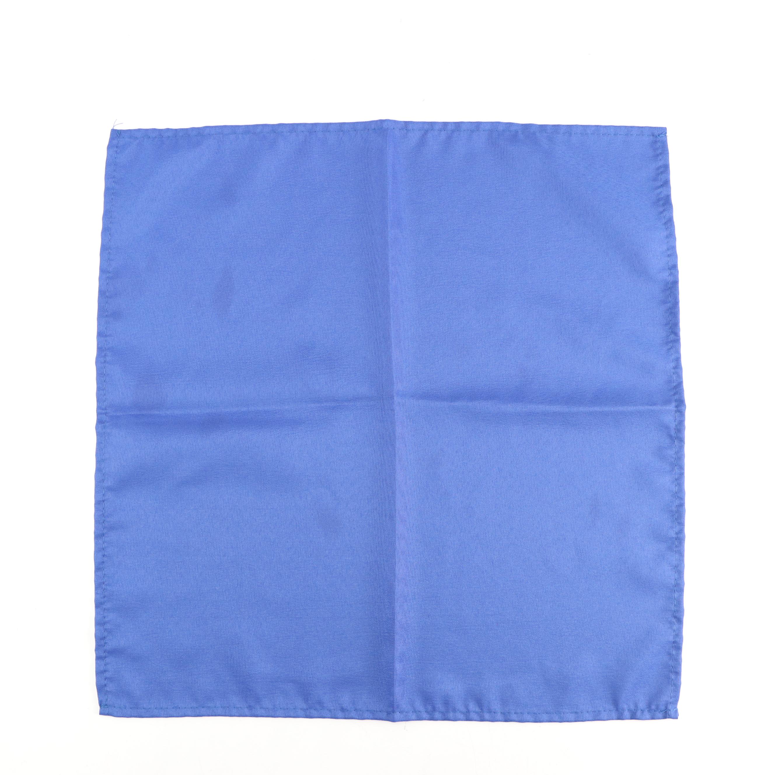 French Provincial Style Floral Tablecloth with Royal Blue Napkins