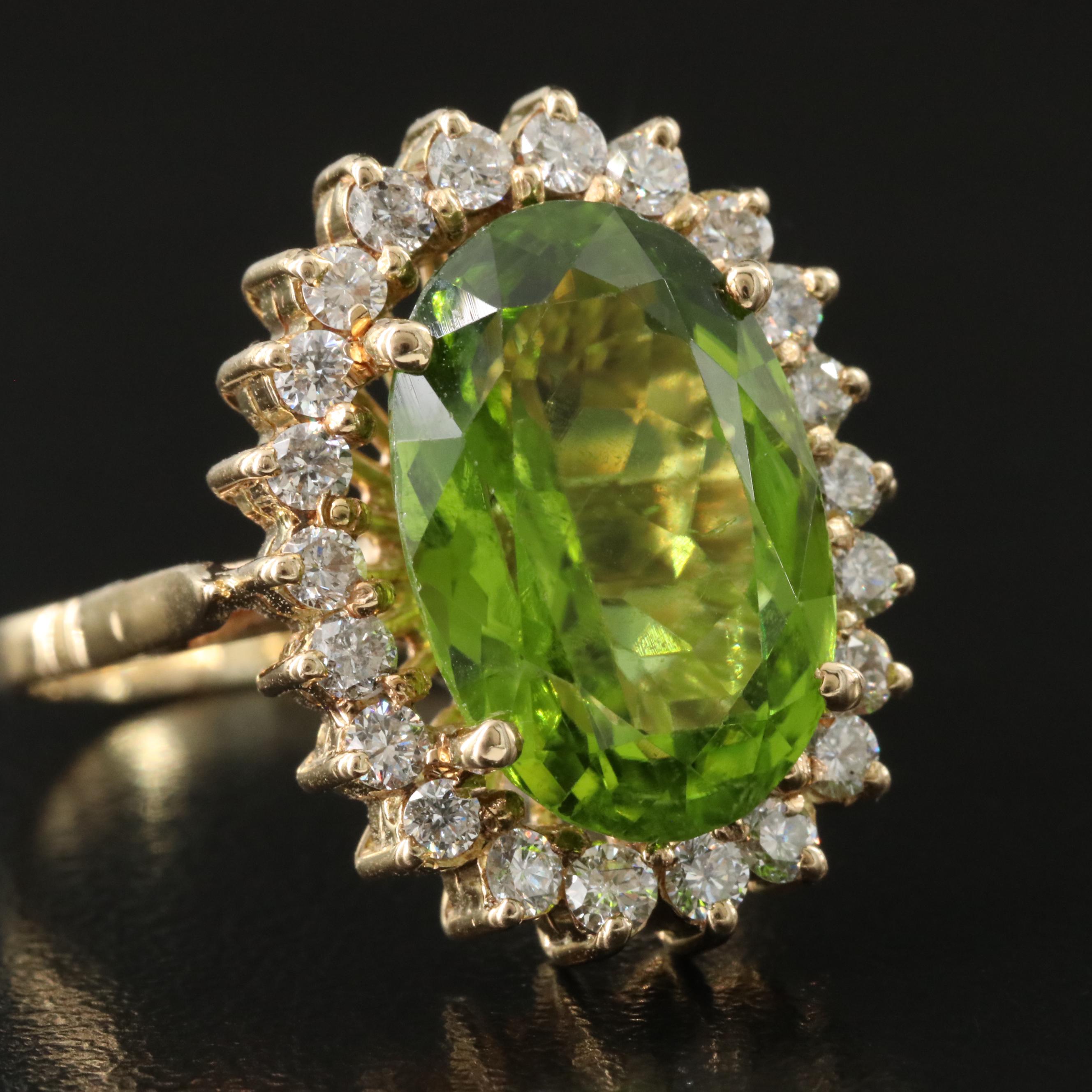 18K Peridot and Diamond Ring