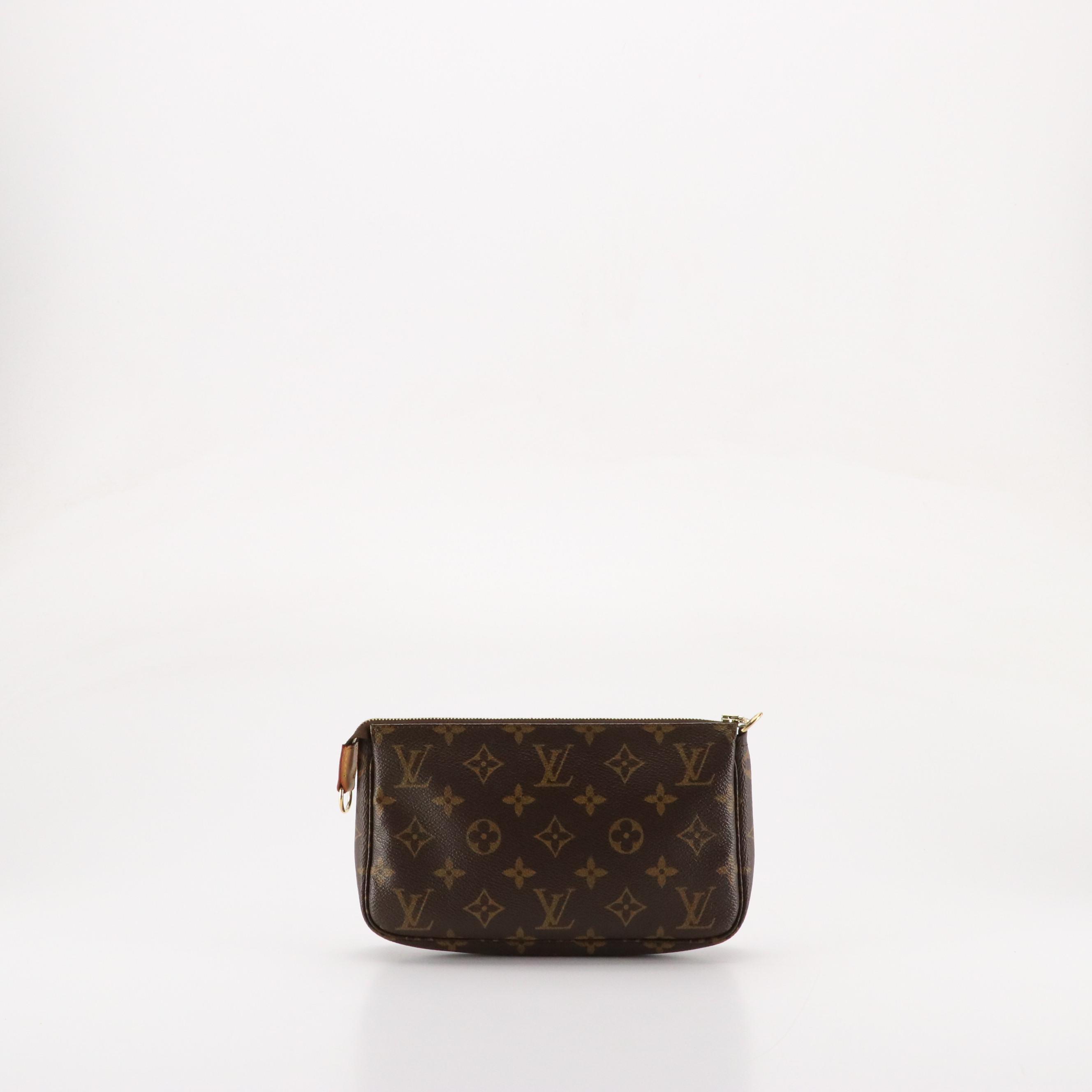 Louis Vuitton Crossbody Zip Pochette in Monogram Canvas and Vachetta Leather