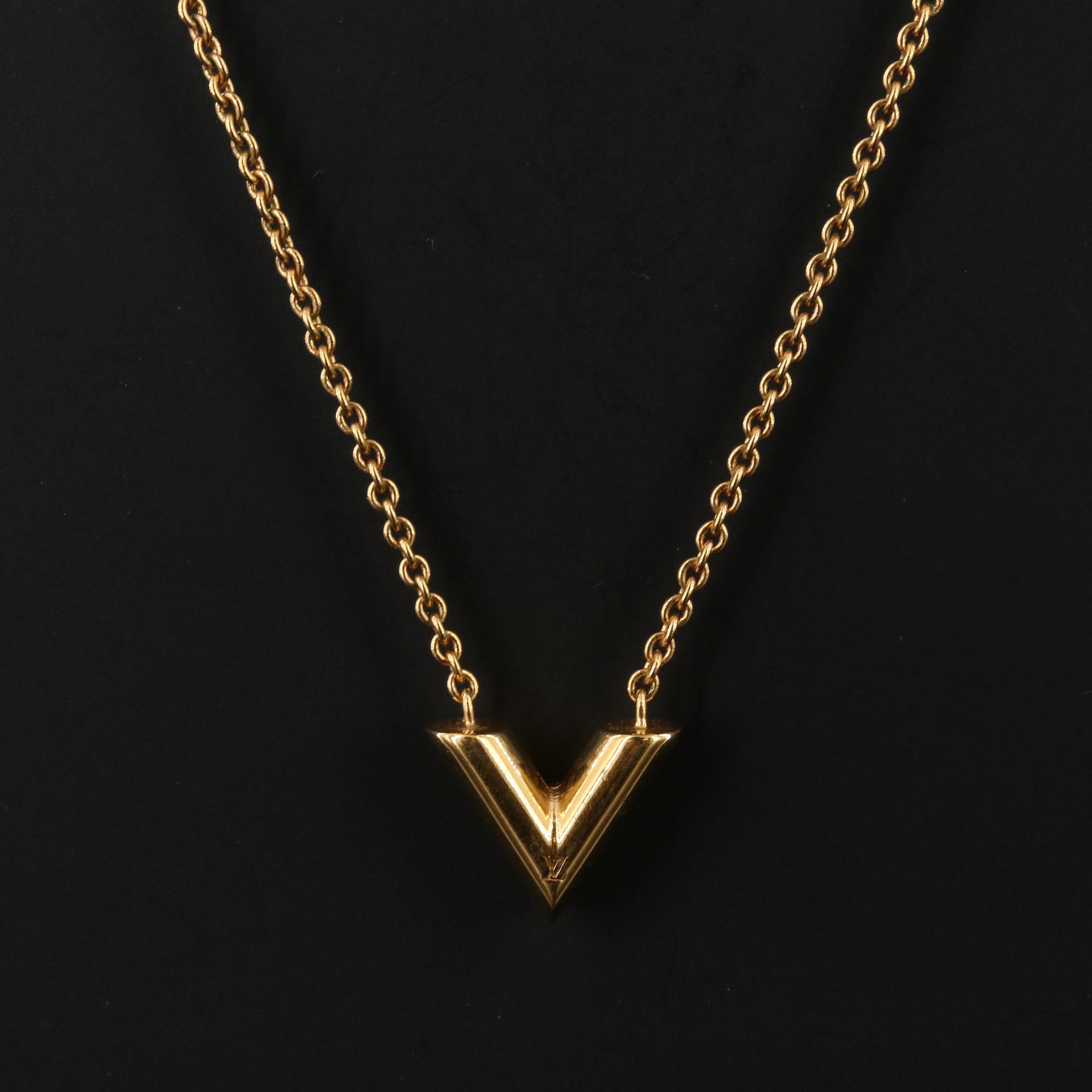 Louis Vuitton Essential V Necklace