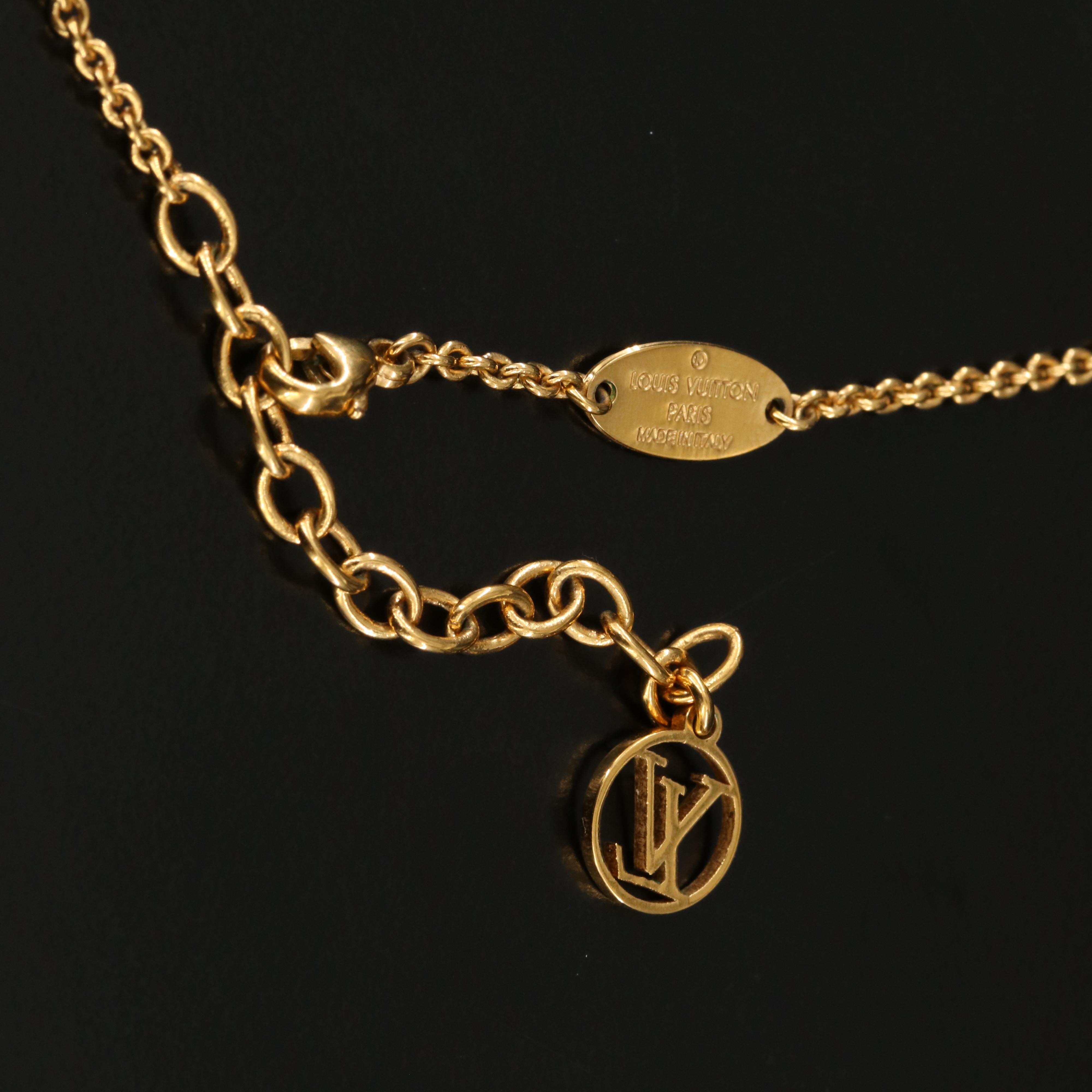 Louis Vuitton Essential V Necklace