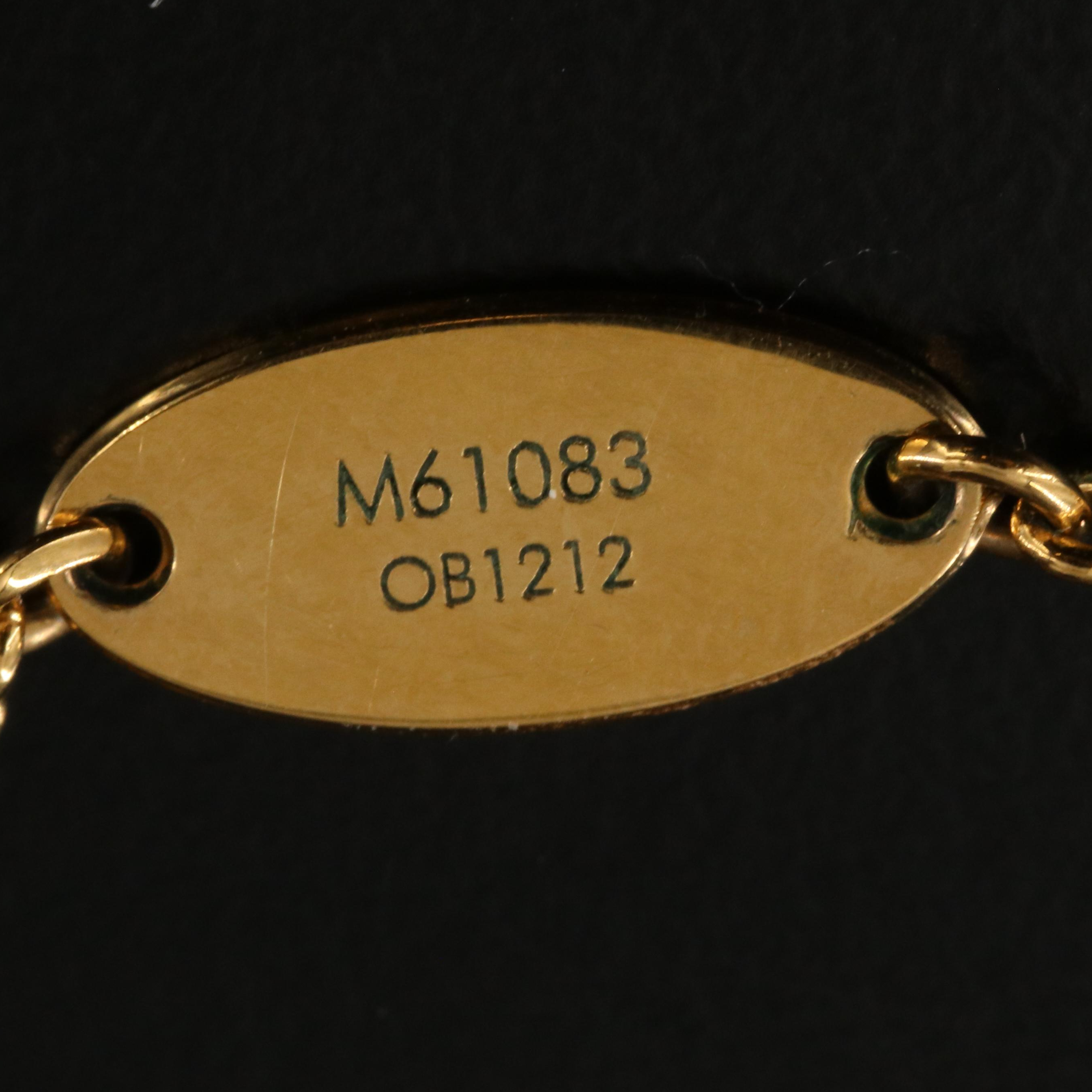 Louis Vuitton Essential V Necklace