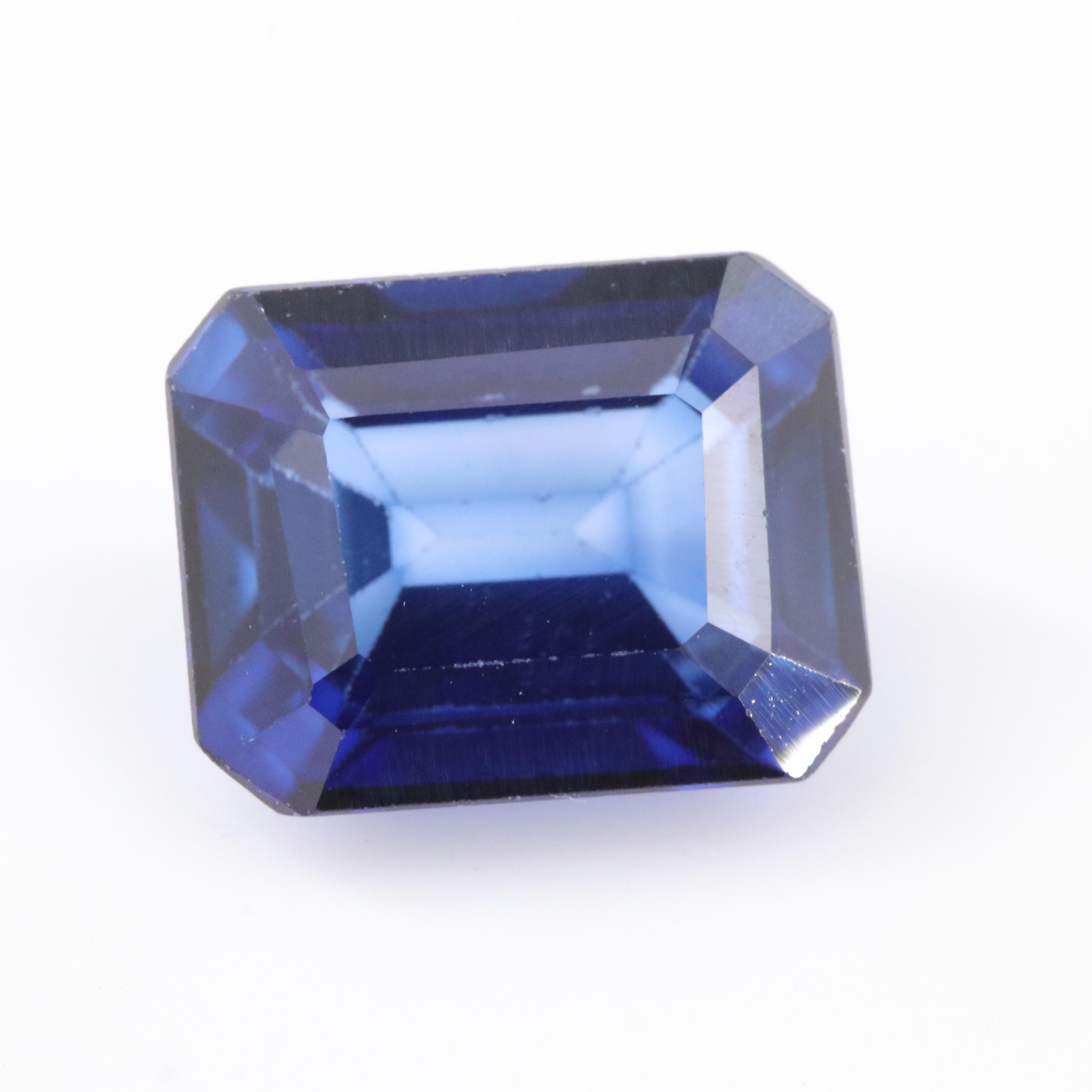 Loose 4.26 CT Lab Grown Sapphire