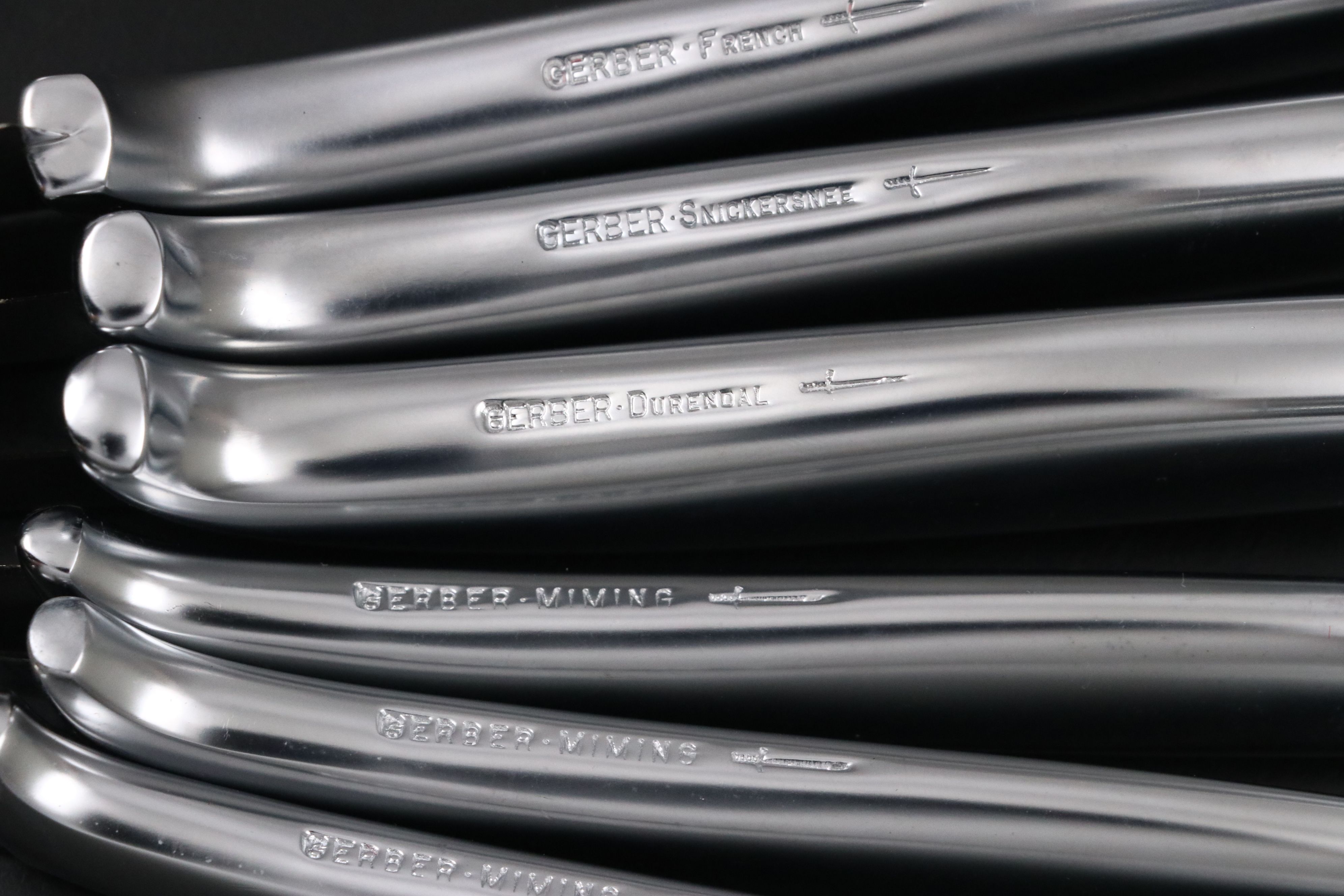 Gerber Stainless Steel Dinner Knives with Gilt Carving Set