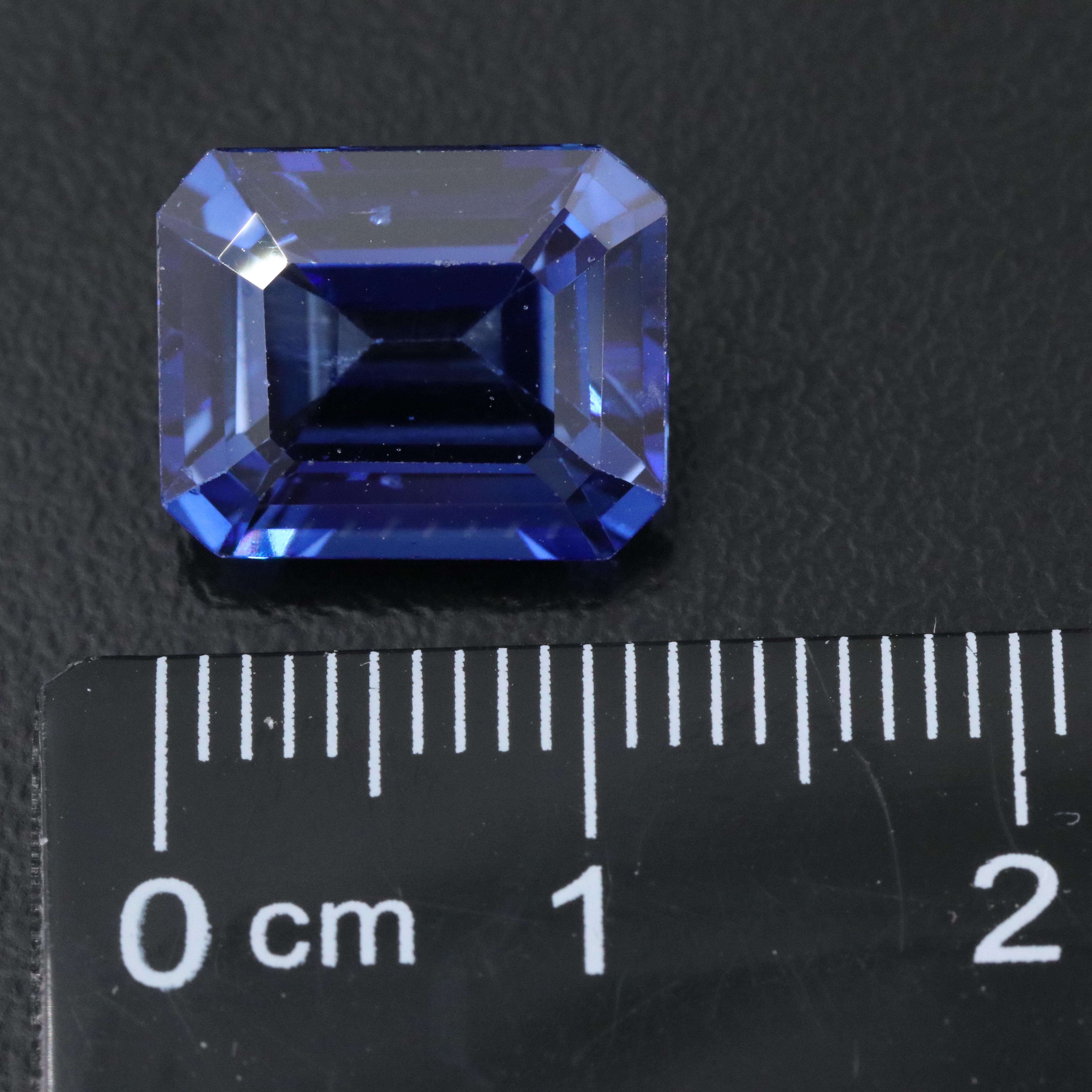 Loose 7.25 CT Lab Grown Sapphire