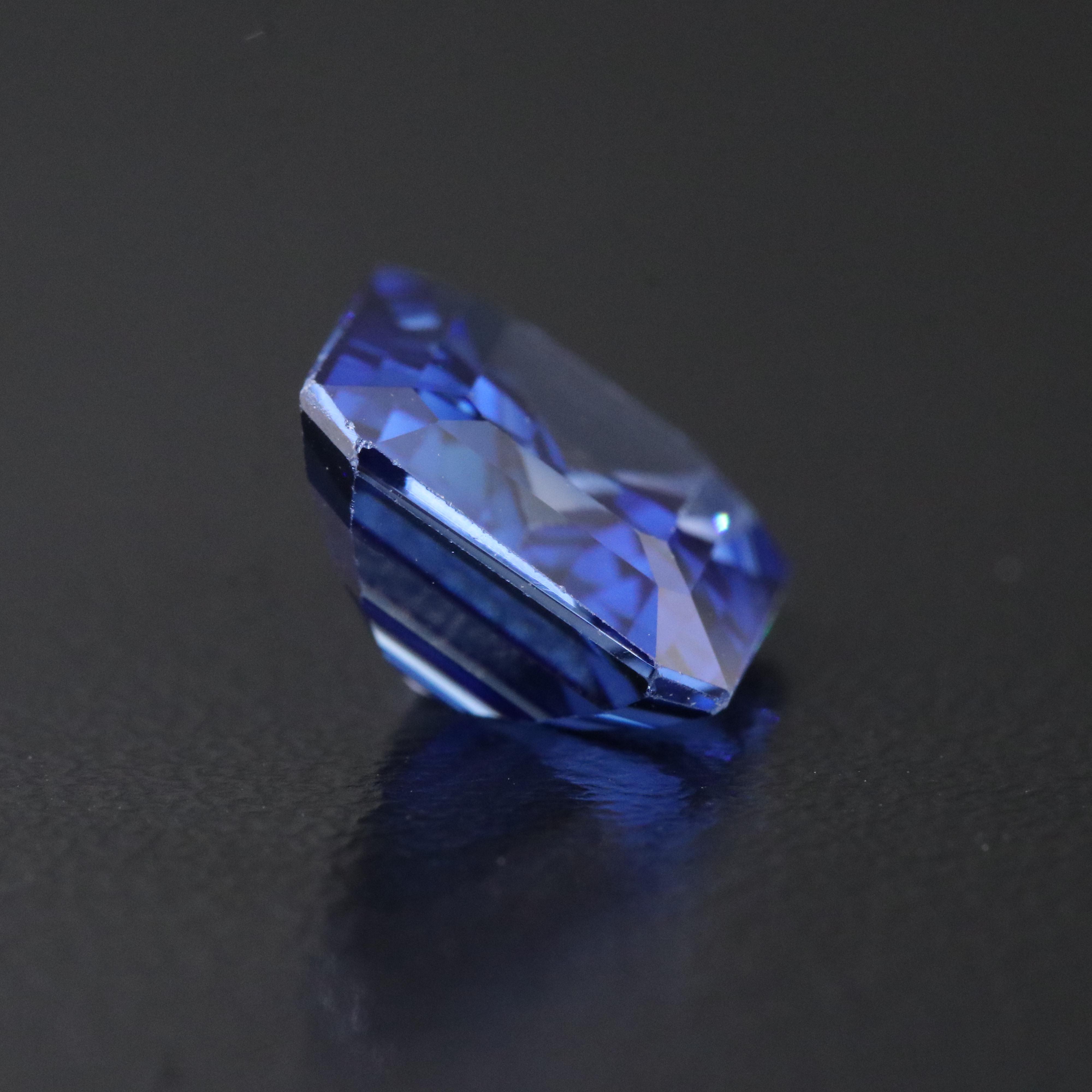 Loose 6.93 CT Lab Grown Sapphire