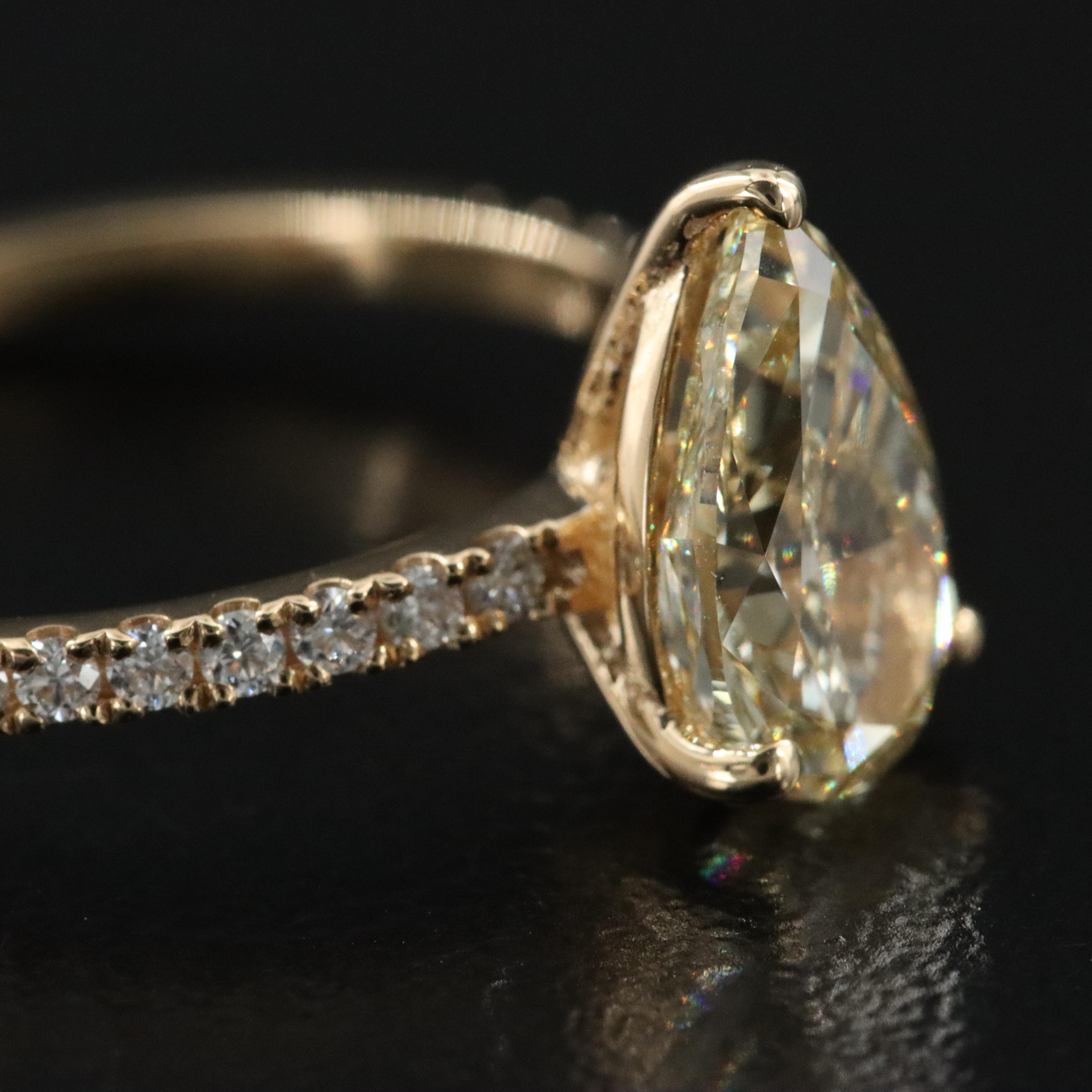 18K 1.77 CTW Lab Grown Diamond Ring with Fancy Yellow Center and IGI Report