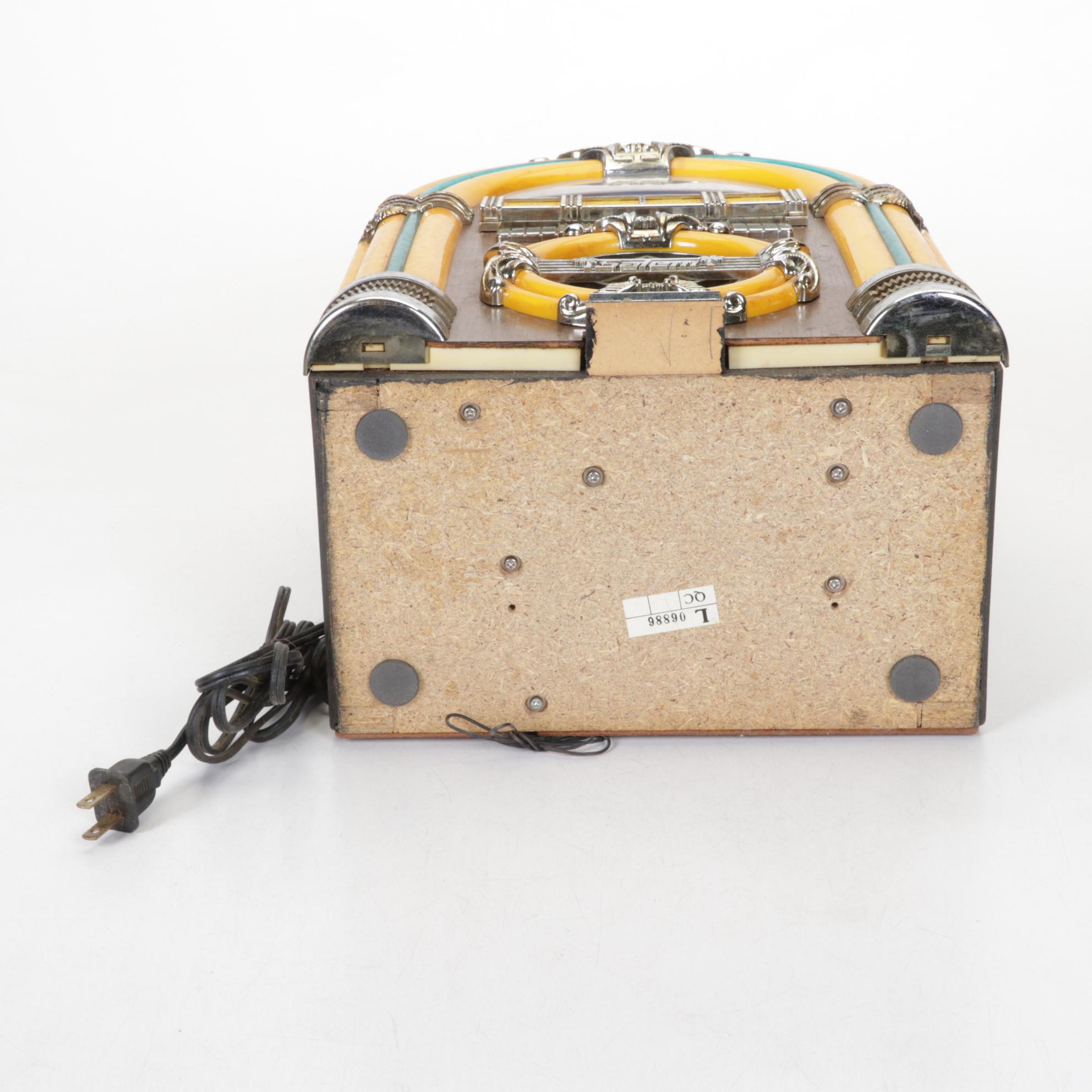 Salem FreshSide Collector's Edition Radio and Cassette Tape Player