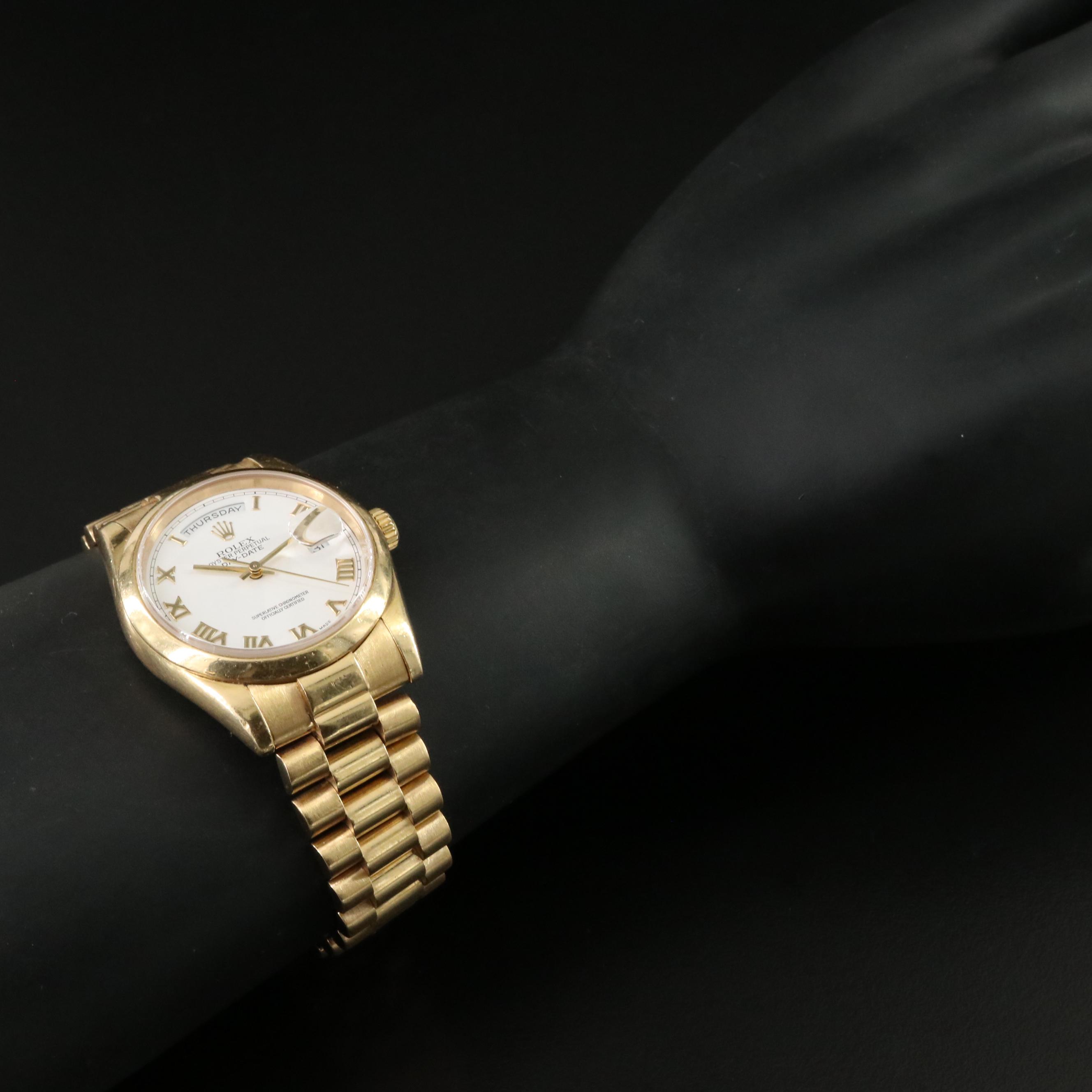 Rolex Day-Date 118208 18K Gold 36mm Automatic Watch c.2000