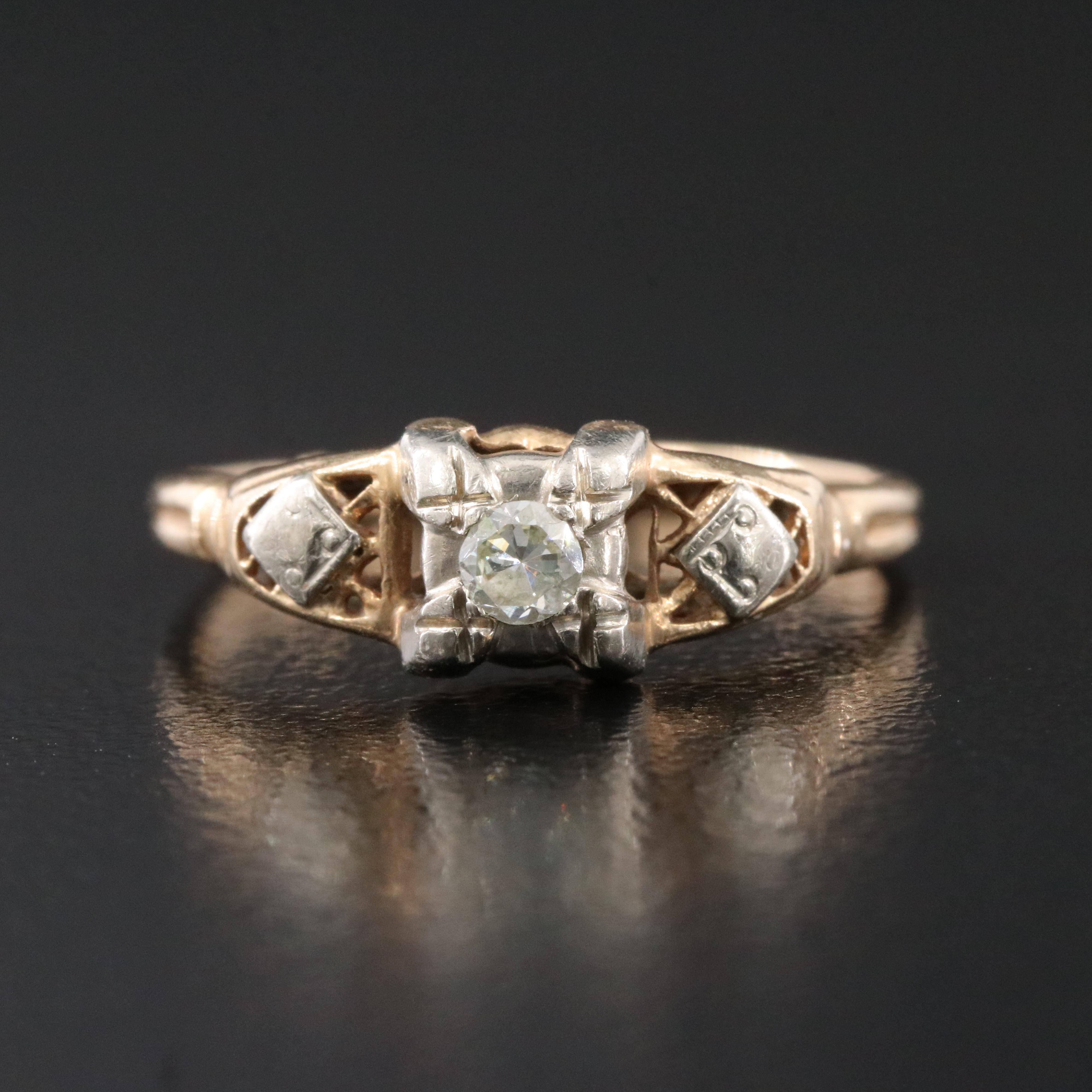 Antique 14K 0.10 CT Diamond Ring