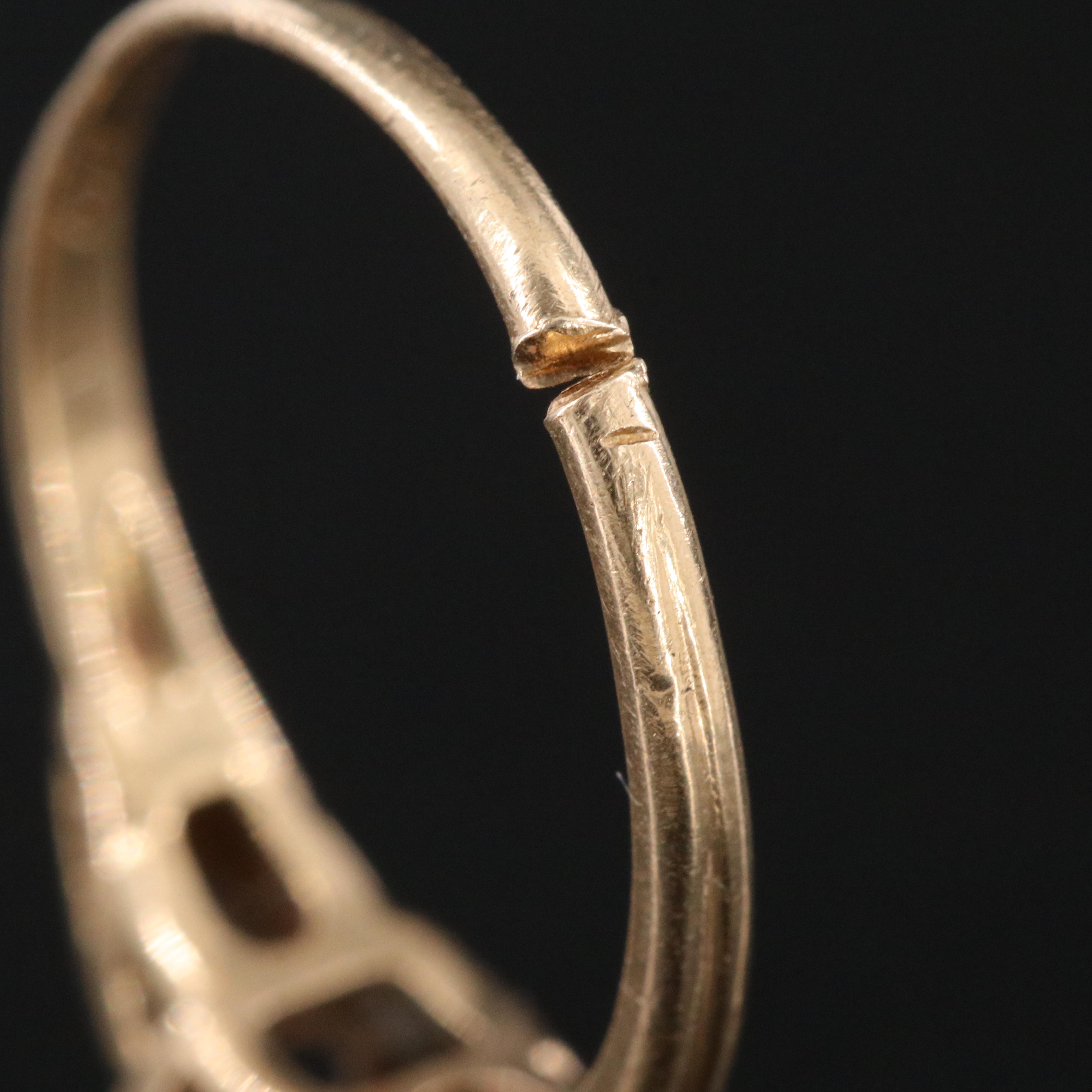 Antique 14K 0.10 CT Diamond Ring