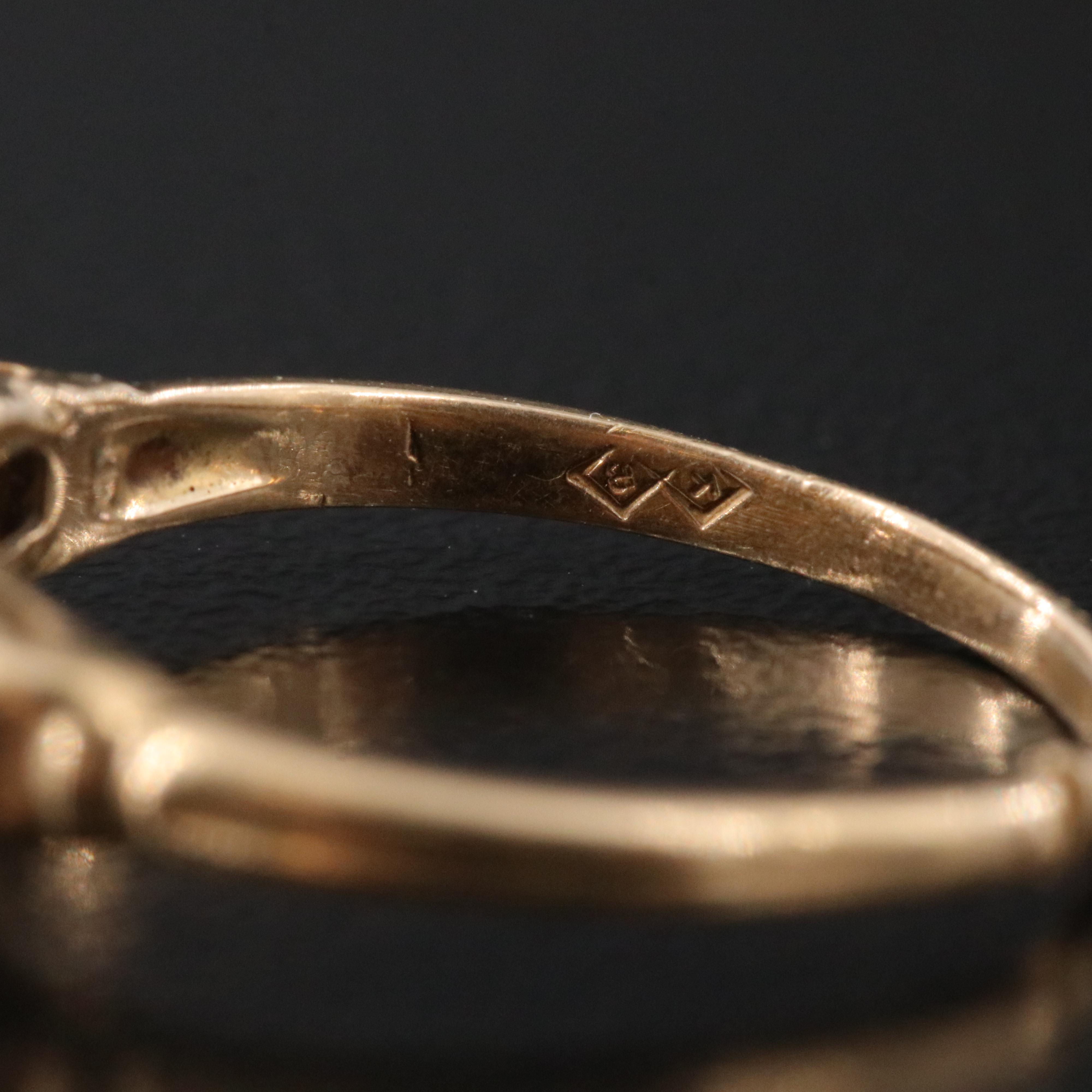 Antique 14K 0.10 CT Diamond Ring