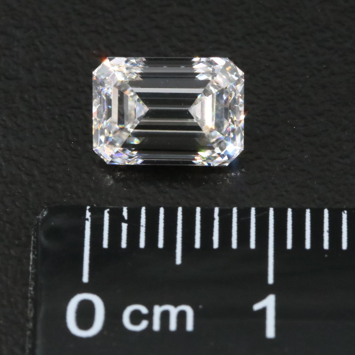Loose 1.99 CT Lab Grown Diamond with IGI Report