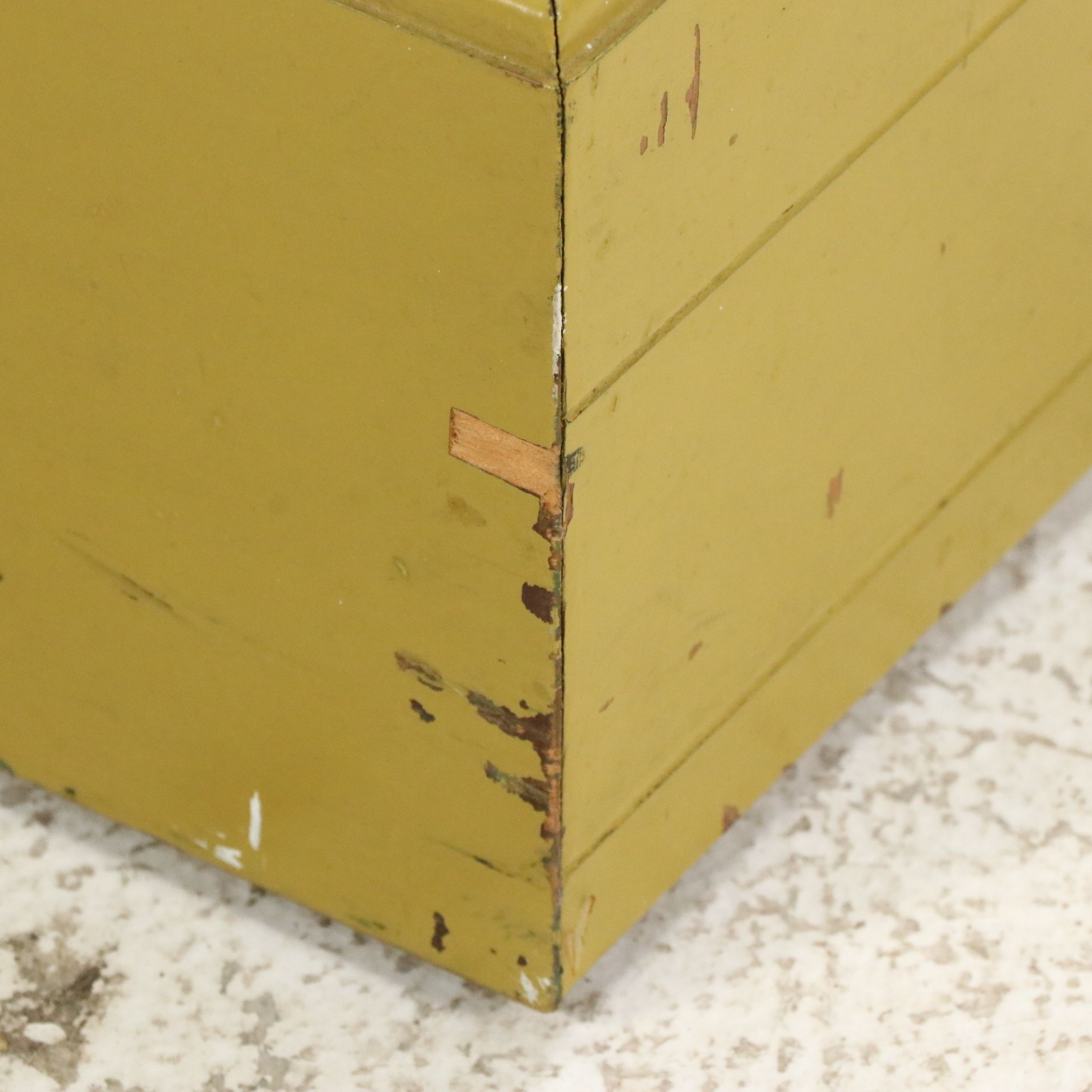 Roos Chests Art Deco Style Yellow-Painted Wood Cedar Lined Blanket Chest