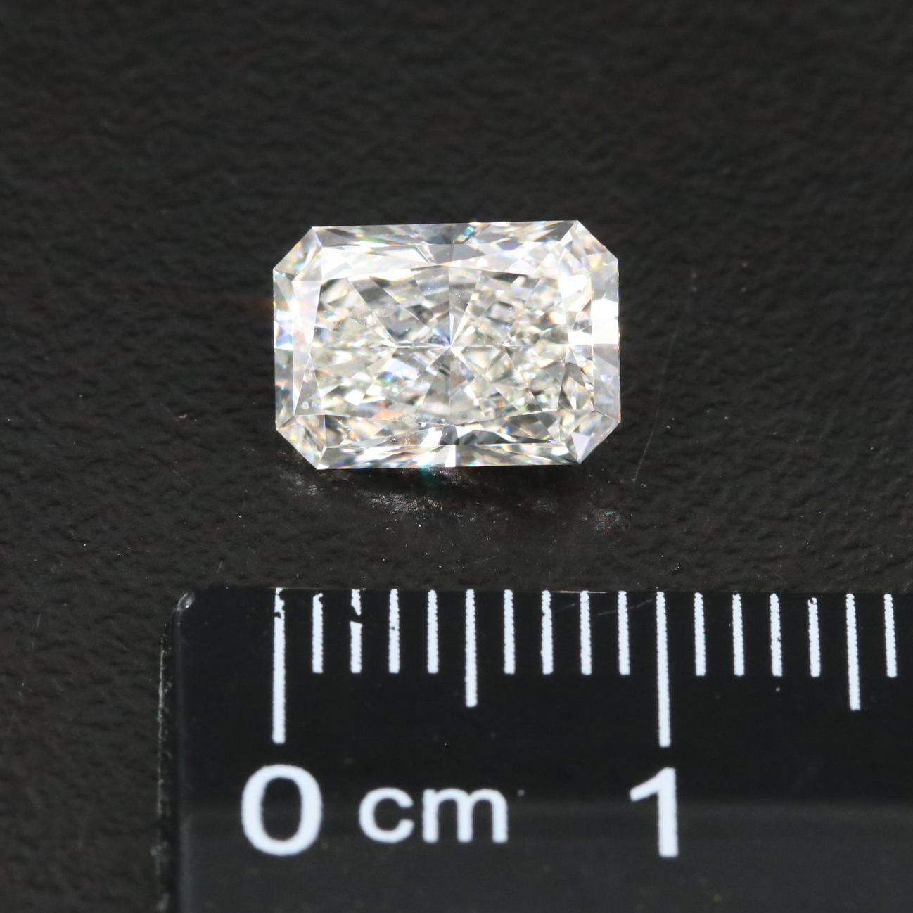 Loose 2.22 CT Lab Grown Diamond with IGI Report
