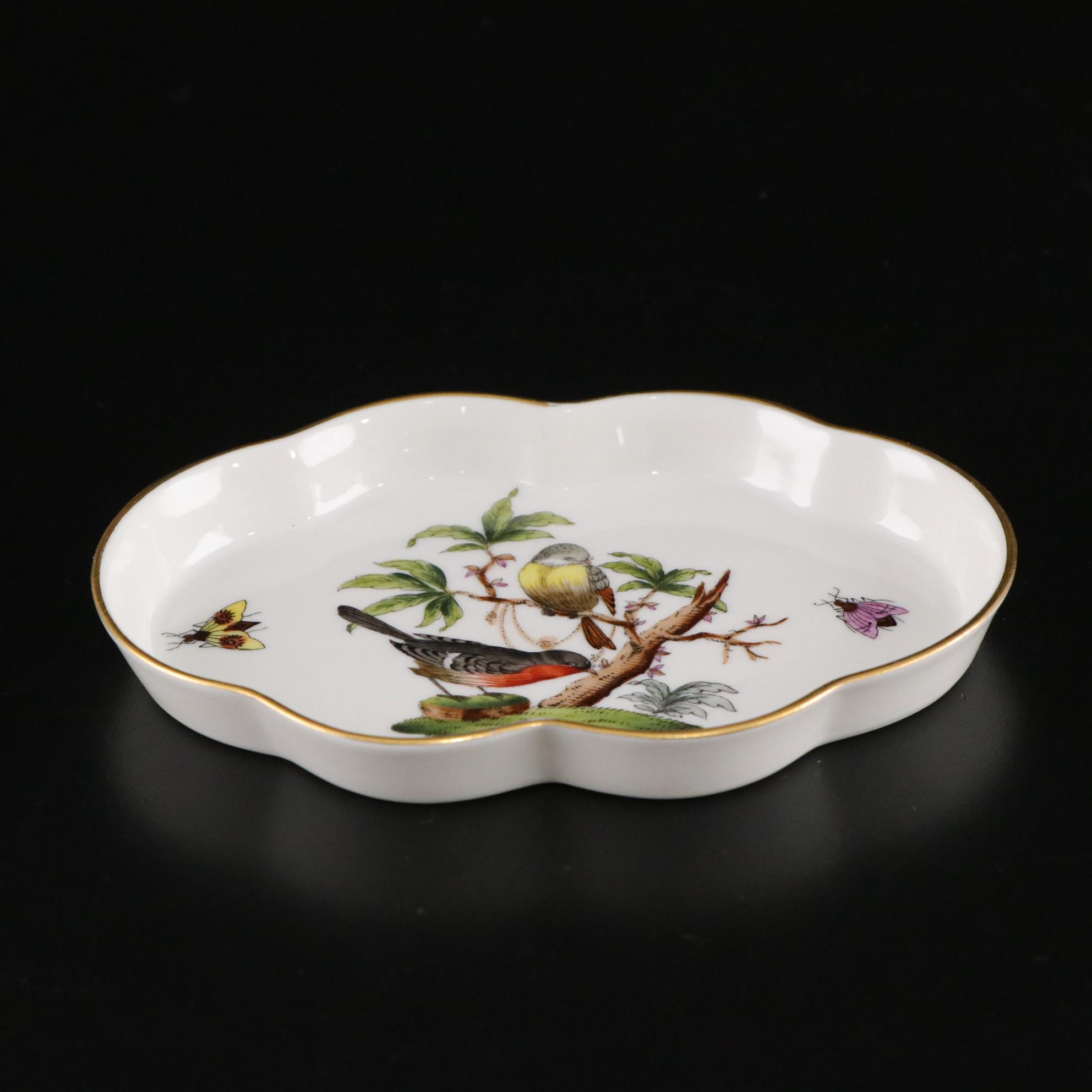 Herend "Rothschild Bird" Hand-Painted Porcelain Dish with Scalloped Gilt Edge
