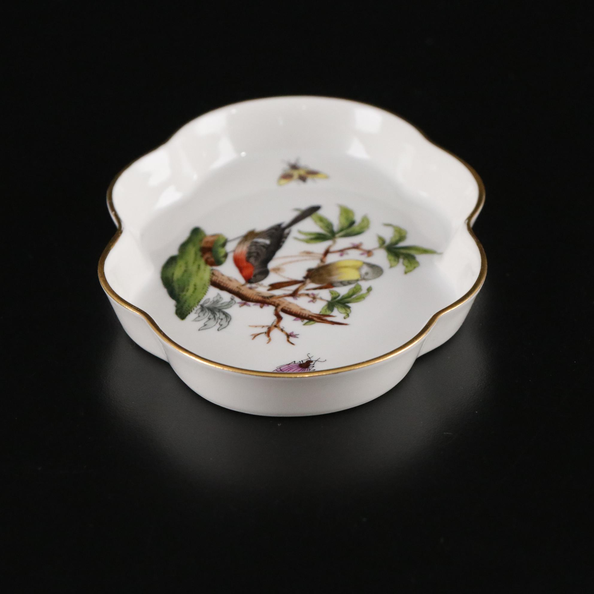 Herend "Rothschild Bird" Hand-Painted Porcelain Dish with Scalloped Gilt Edge