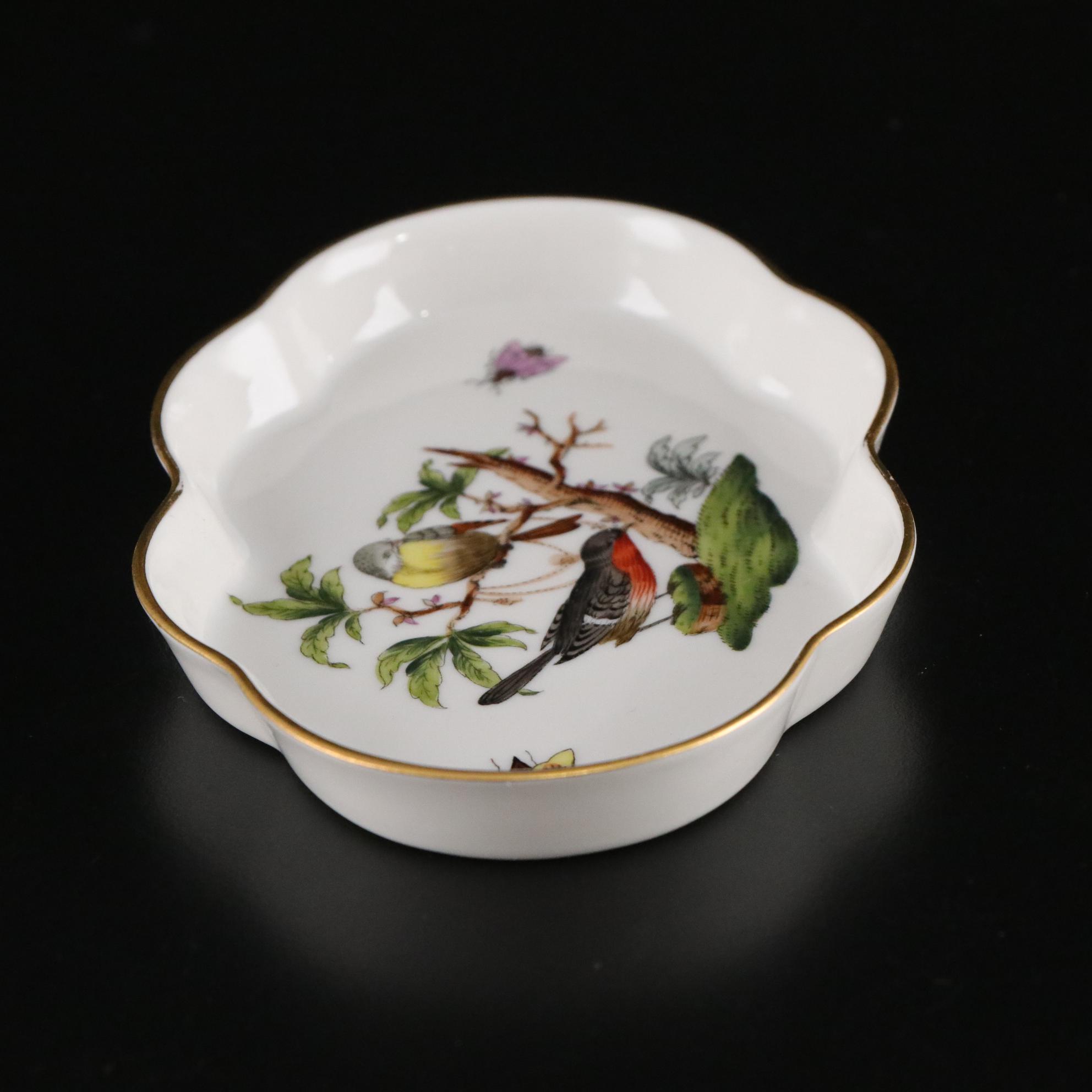 Herend "Rothschild Bird" Hand-Painted Porcelain Dish with Scalloped Gilt Edge