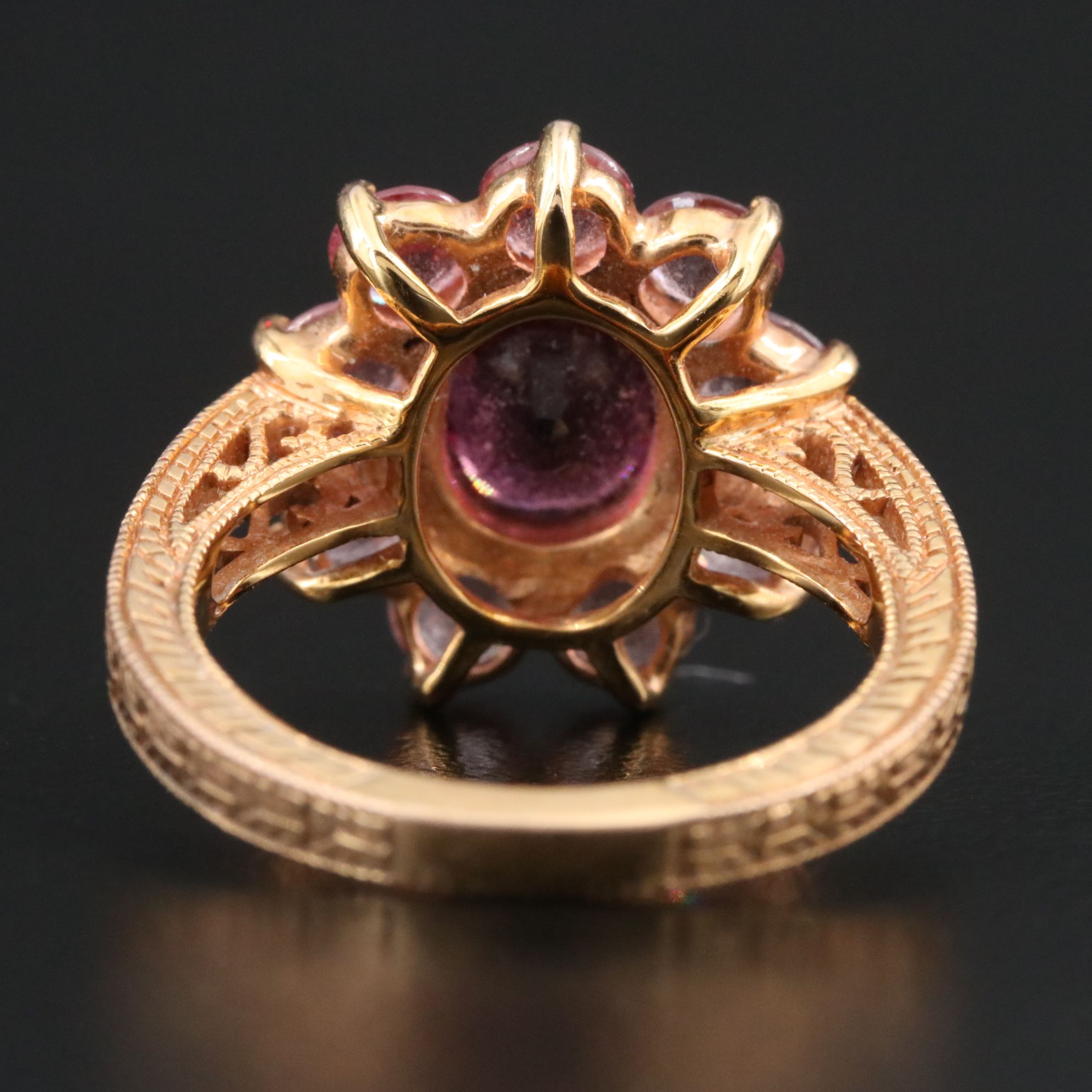 18K Spinel and Diamond Ring