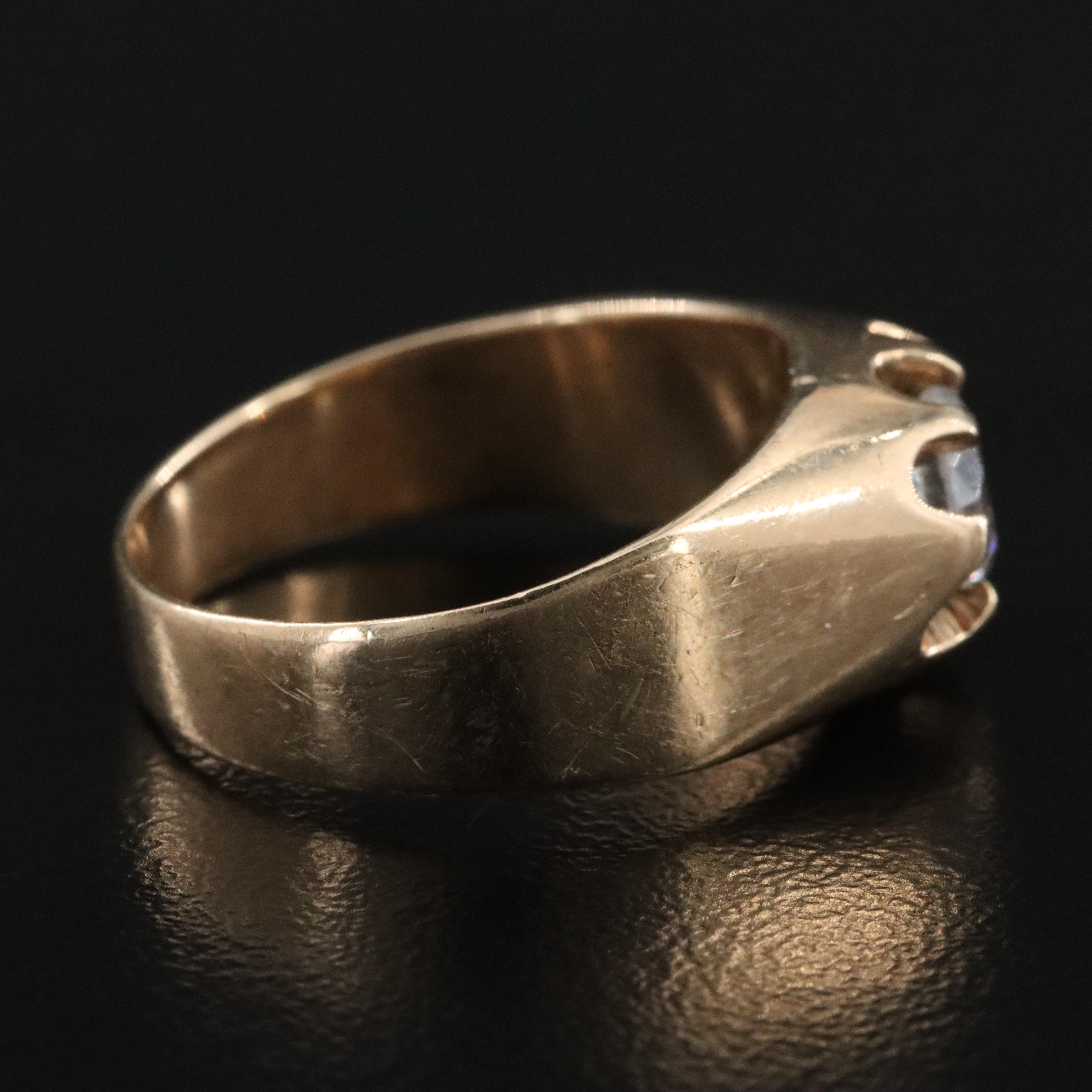 Antique 10K CZ Belcher Ring