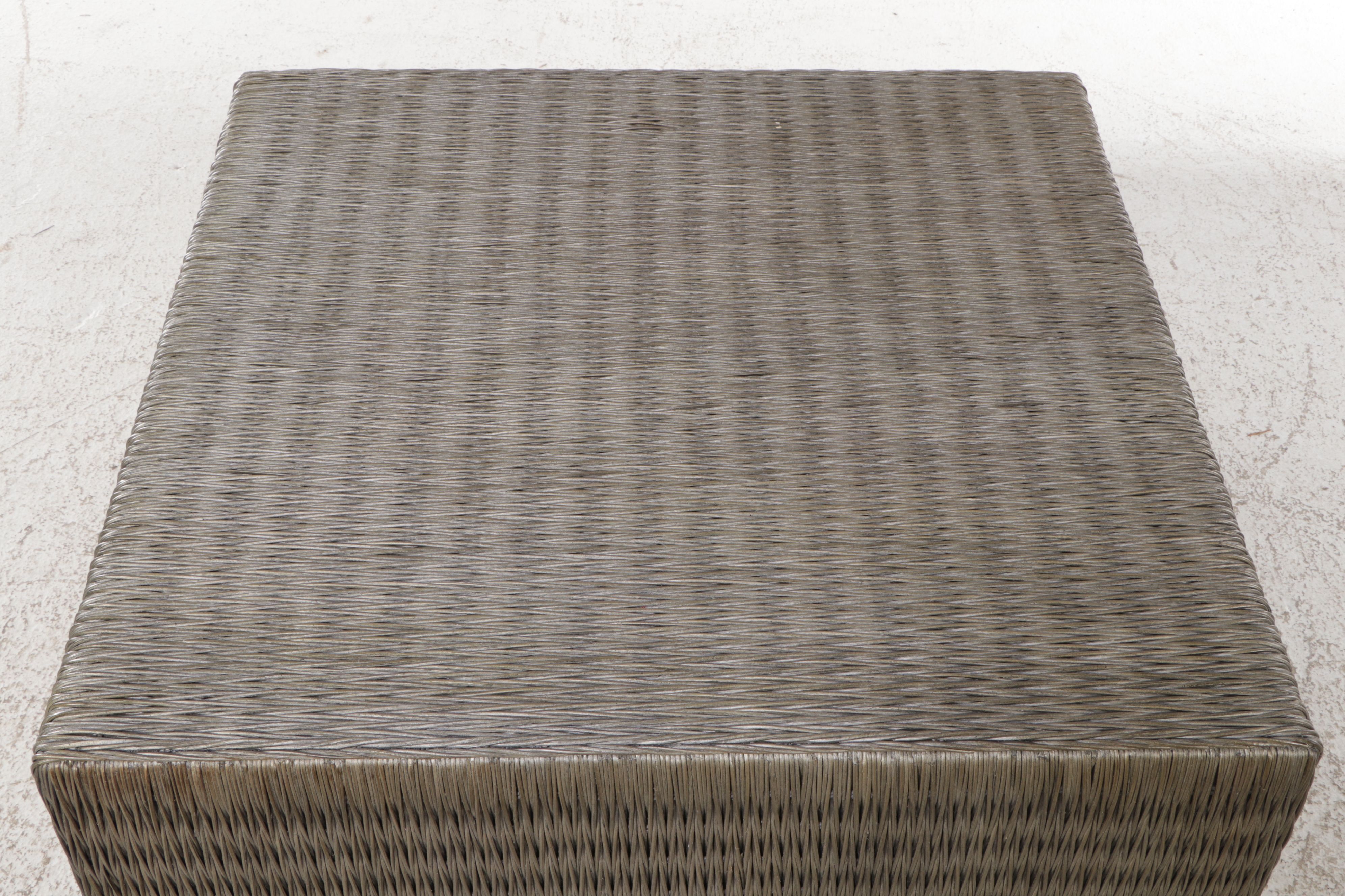Lexington Furniture Contemporary Wicker Rattan Coffee Table