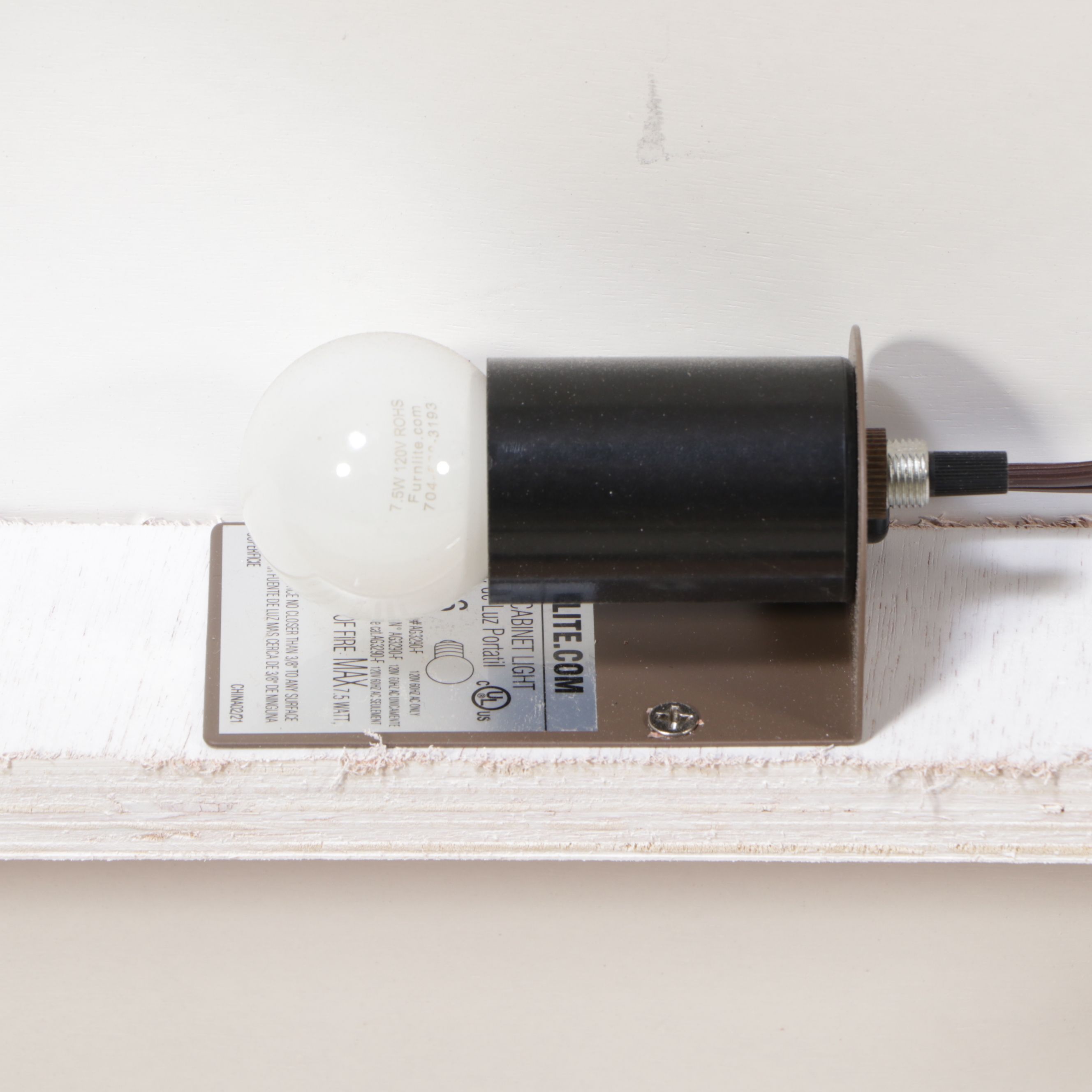 Hooker French Provincial White-Finished Wood Commode