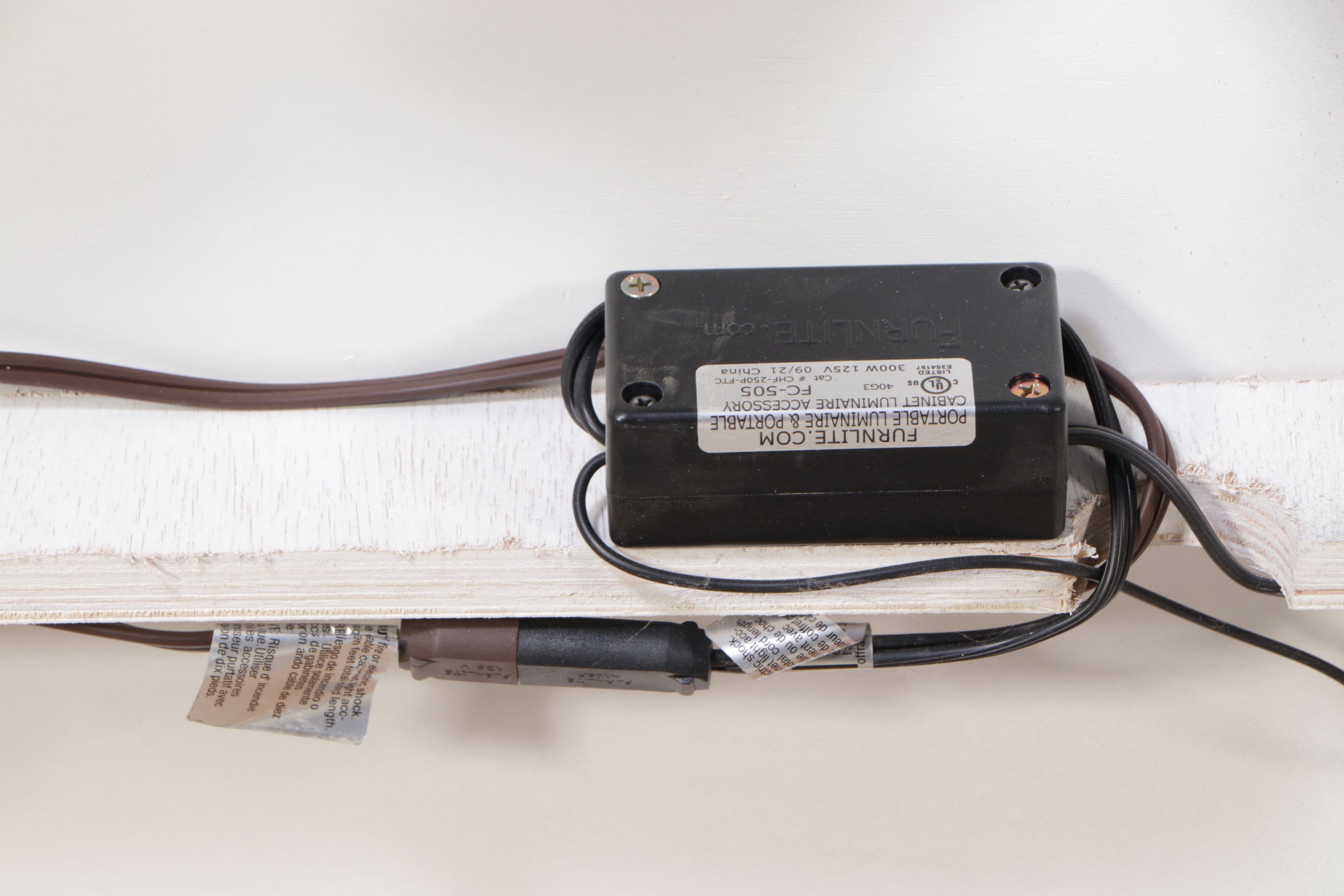 Hooker French Provincial White-Finished Wood Commode