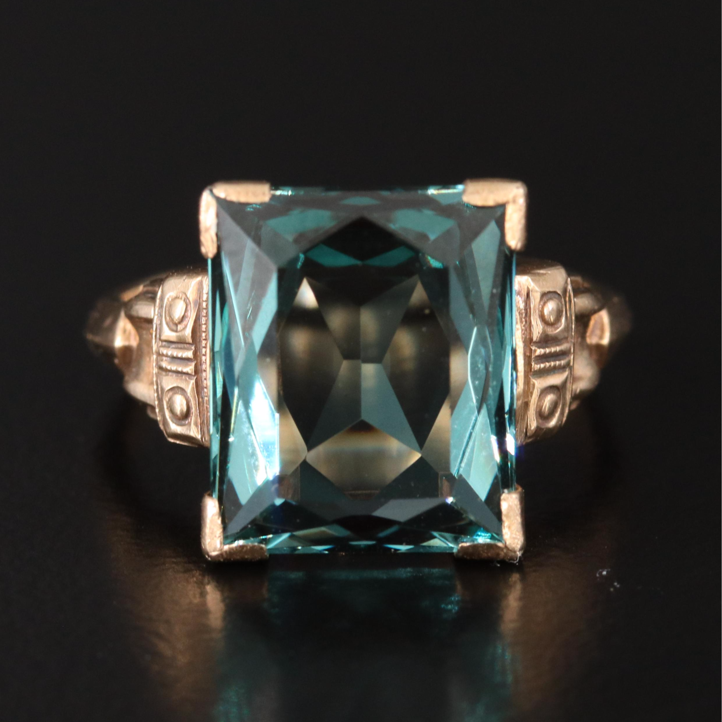 Antique 10K Rose Gold Spinel Ring