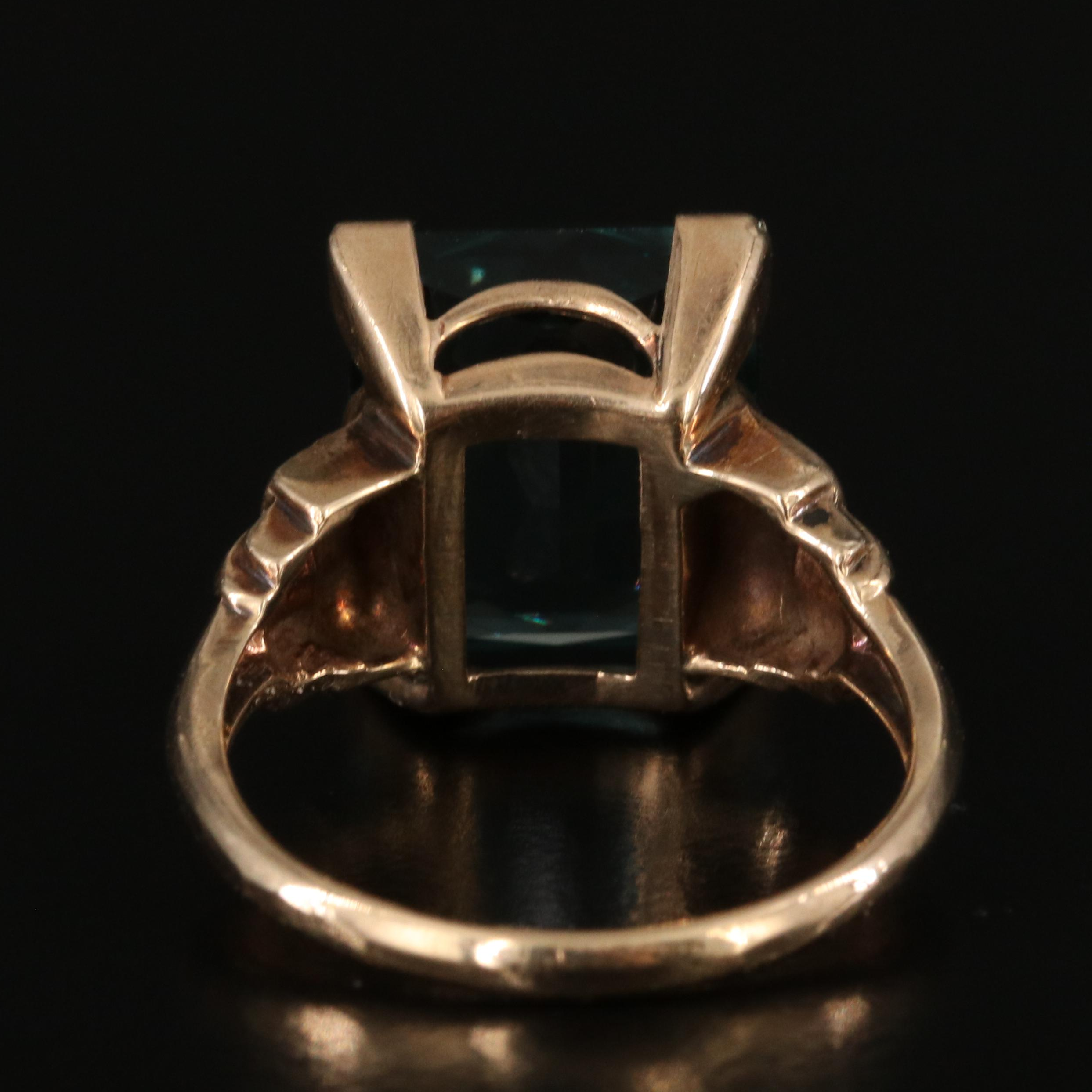 Antique 10K Rose Gold Spinel Ring