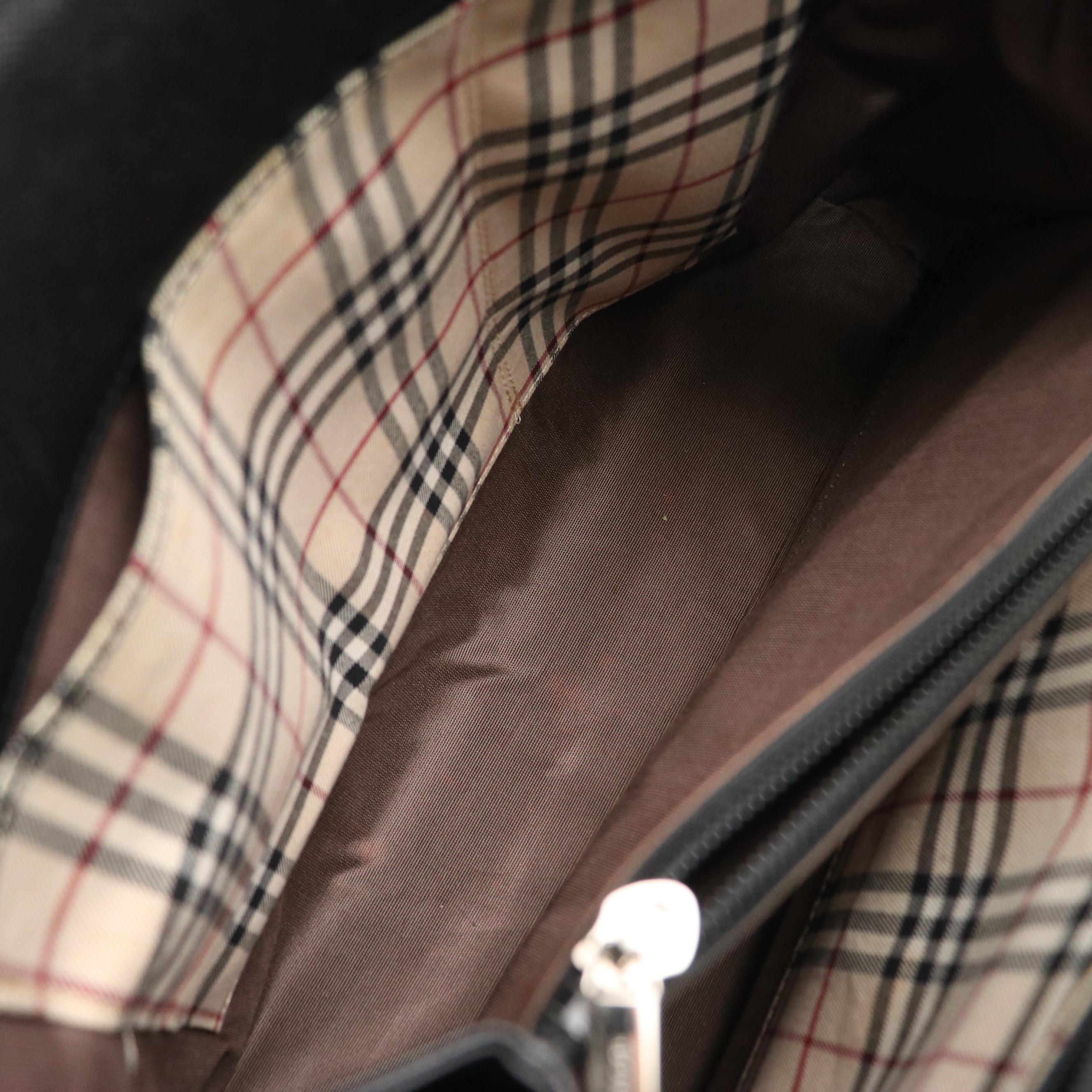 Burberry Handbag Tote in Black Saffiano Leather