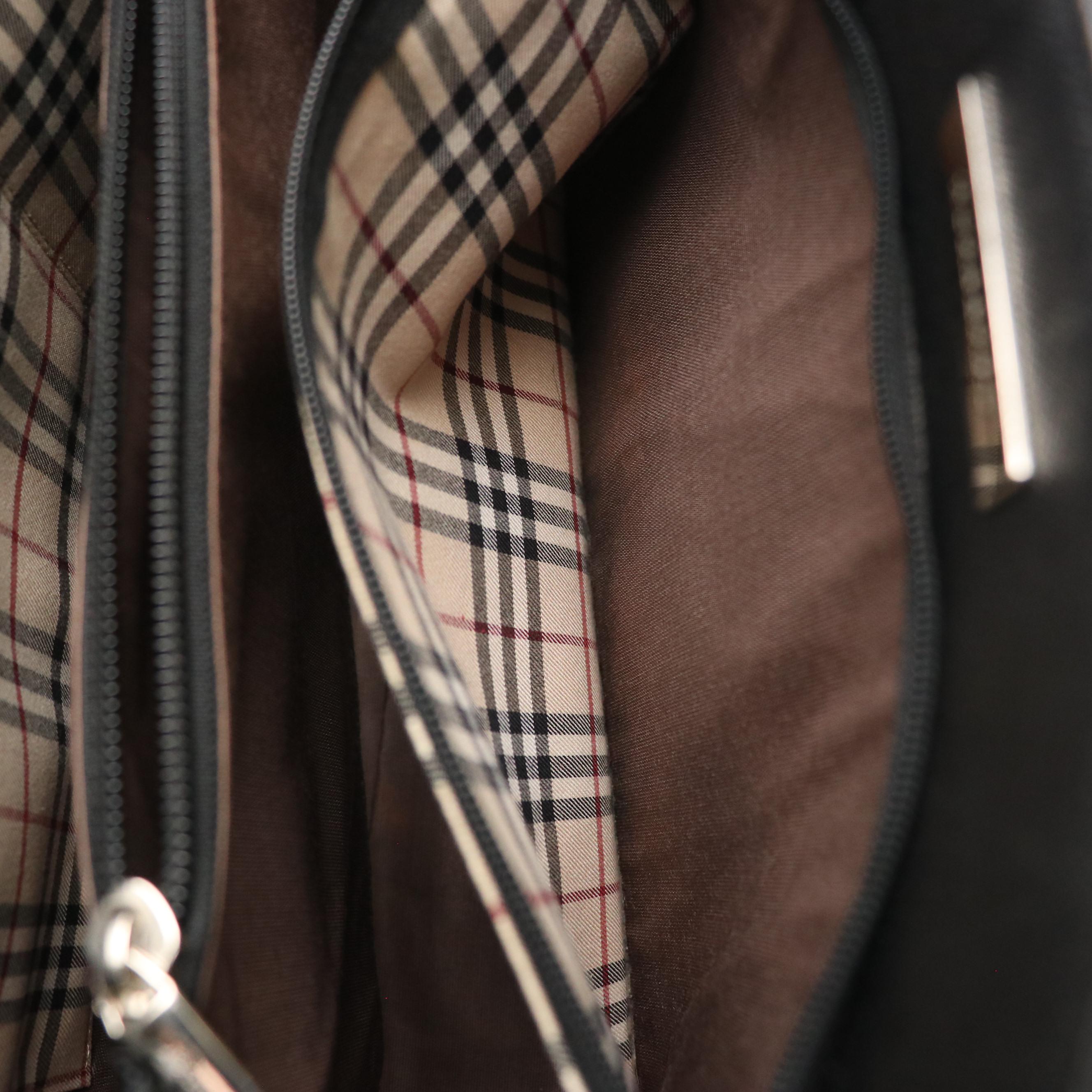 Burberry Handbag Tote in Black Saffiano Leather