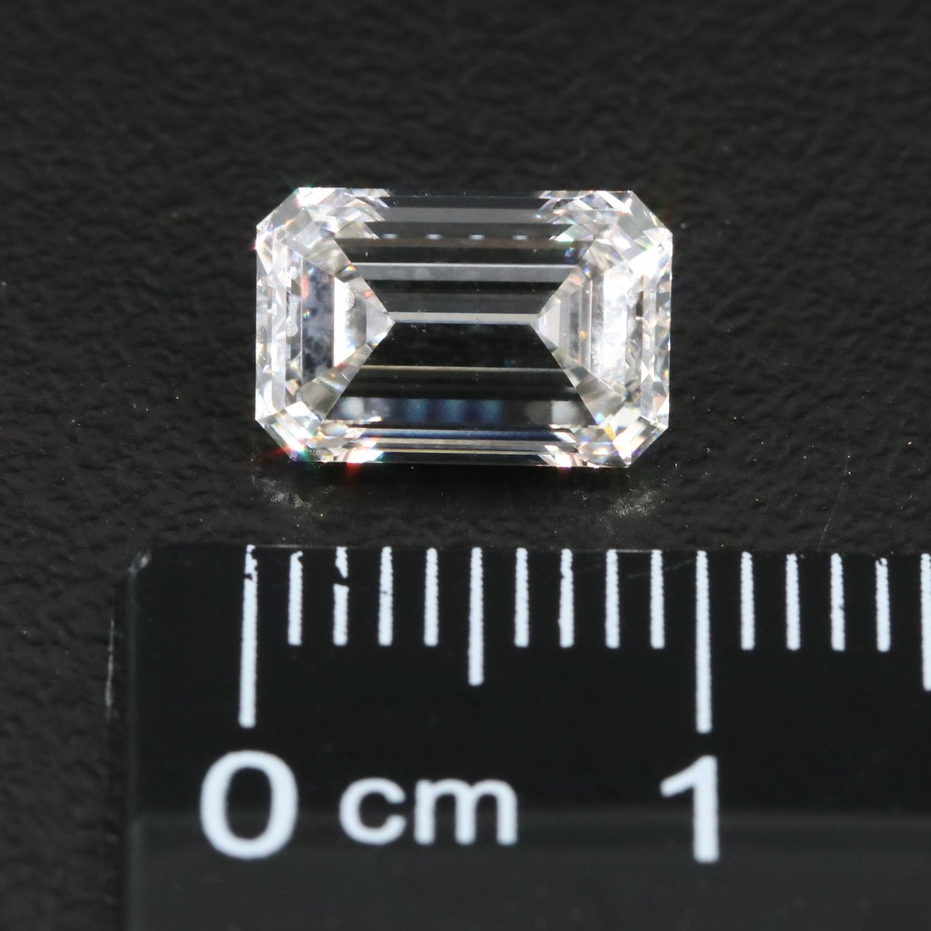 Loose 2.31 CT Lab Grown Diamond with IGI Report