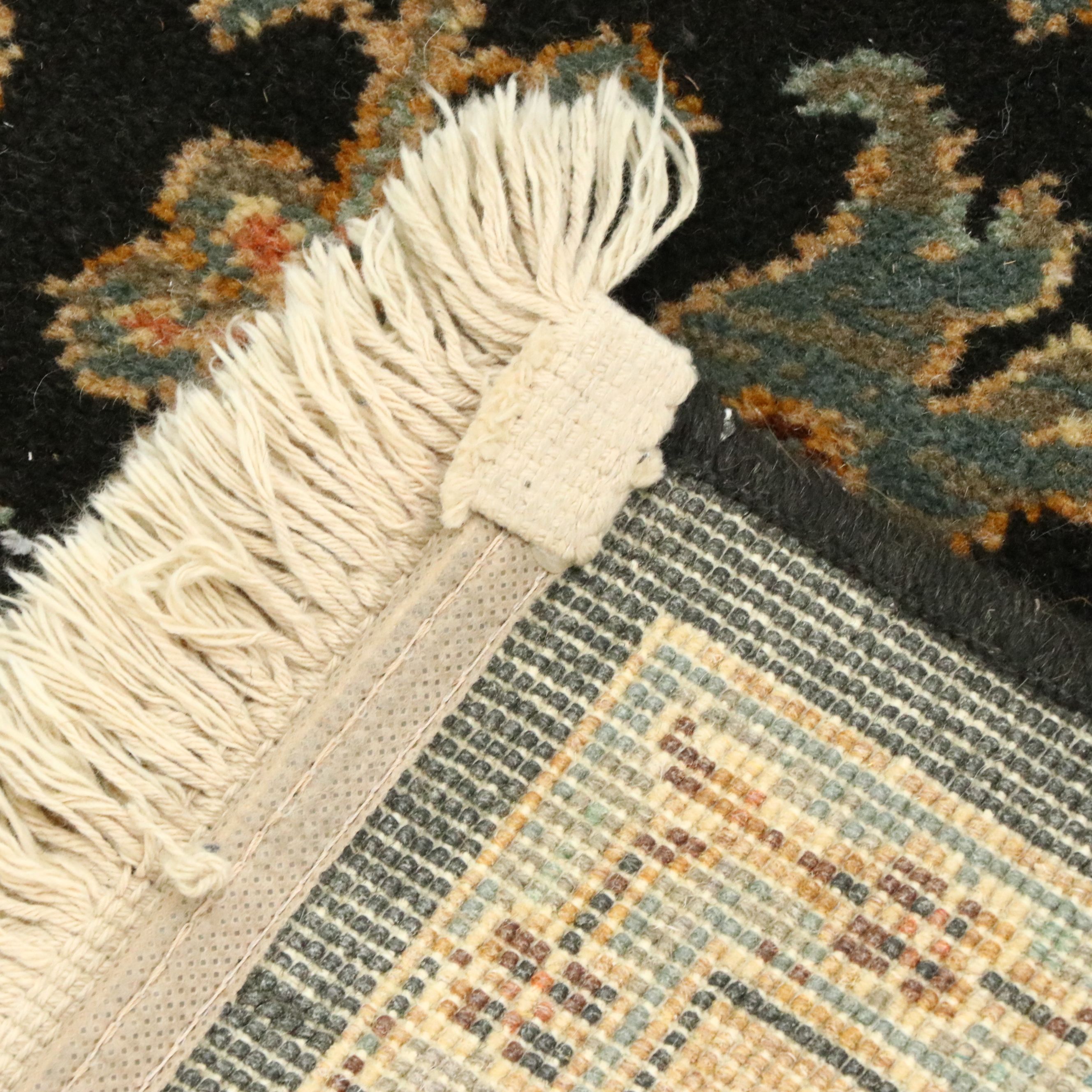 5'6 x 8'10 Machine Made Masland Rug "Glenmont" Area Rug