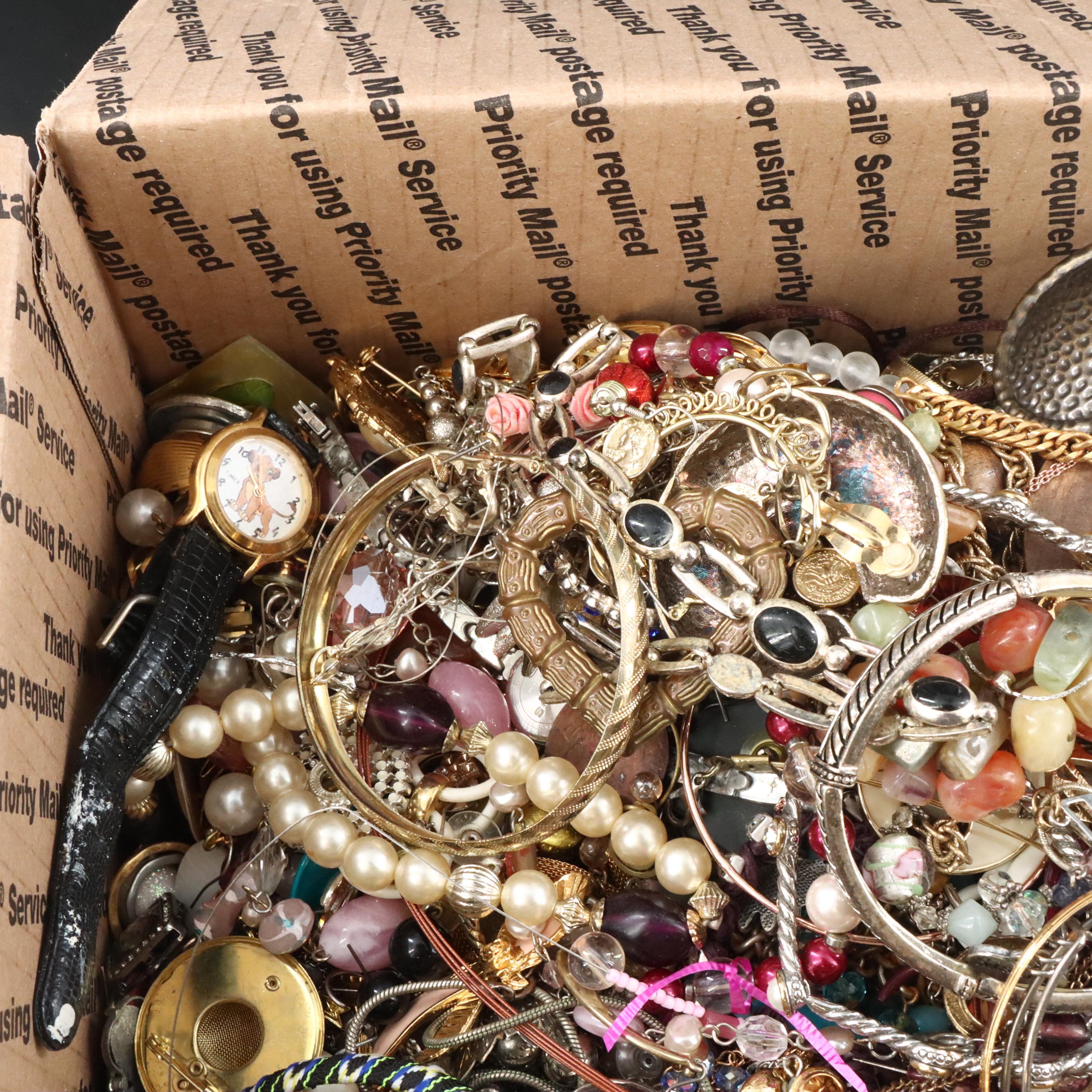 Uncommon Discoveries: Jewelry Collection