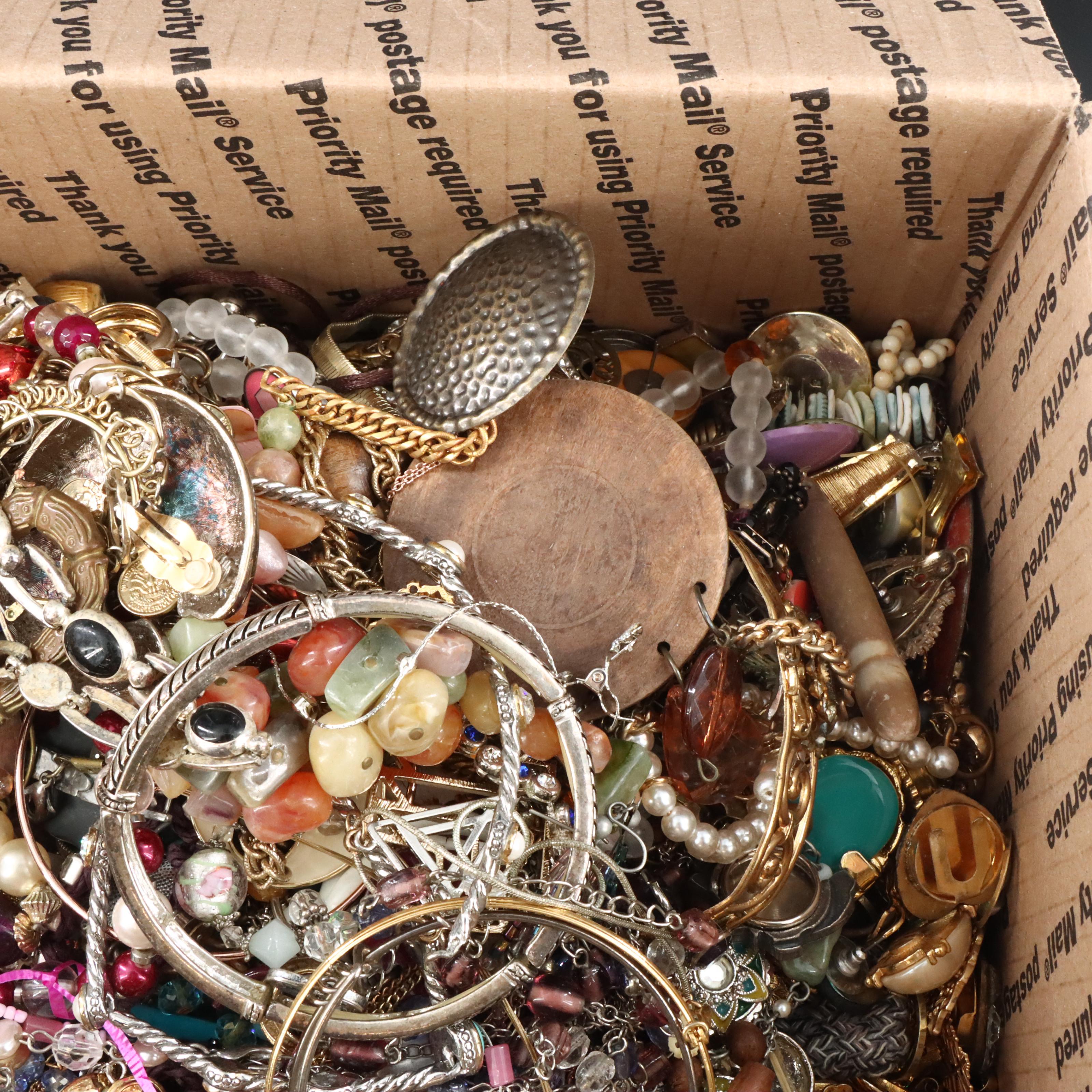 Uncommon Discoveries: Jewelry Collection