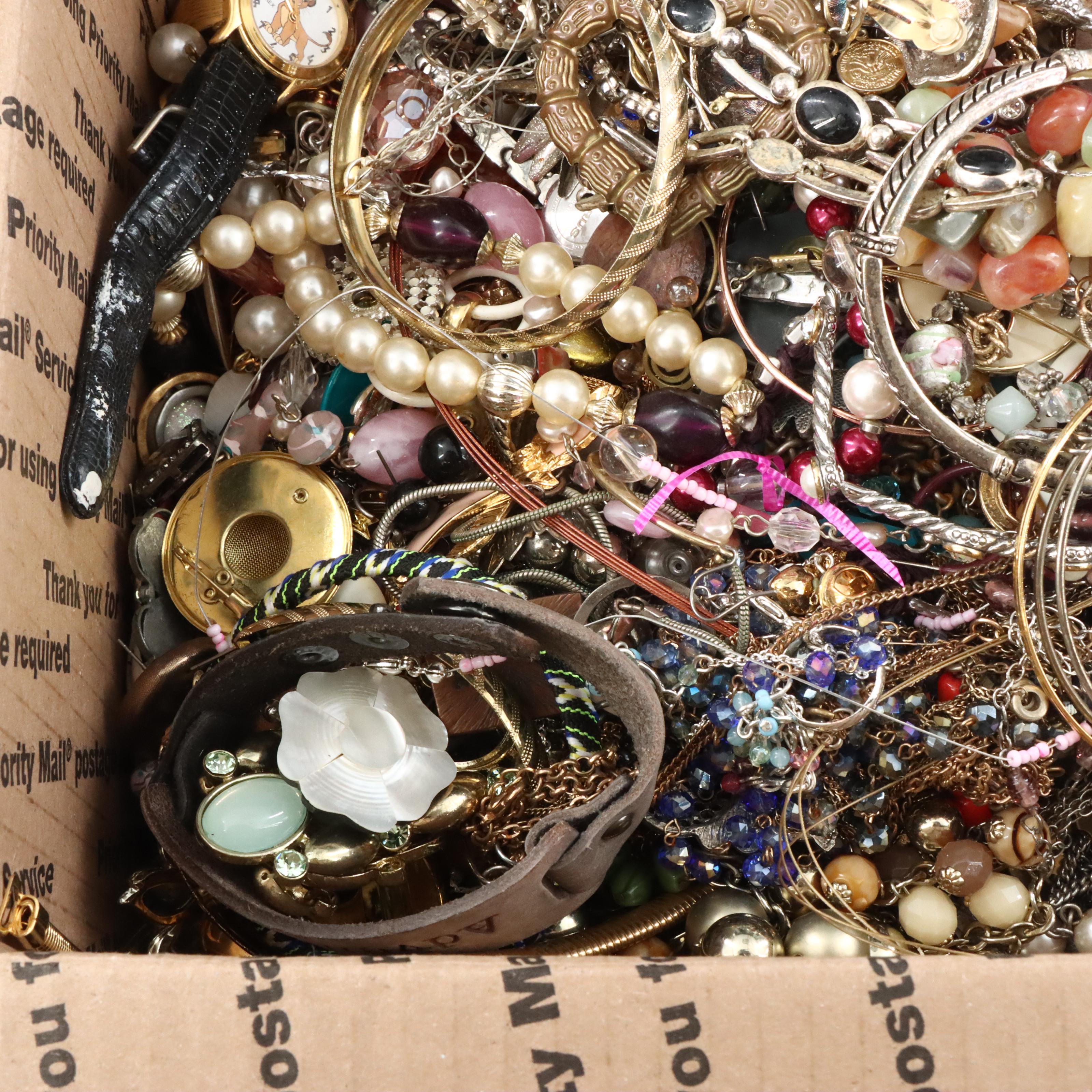 Uncommon Discoveries: Jewelry Collection