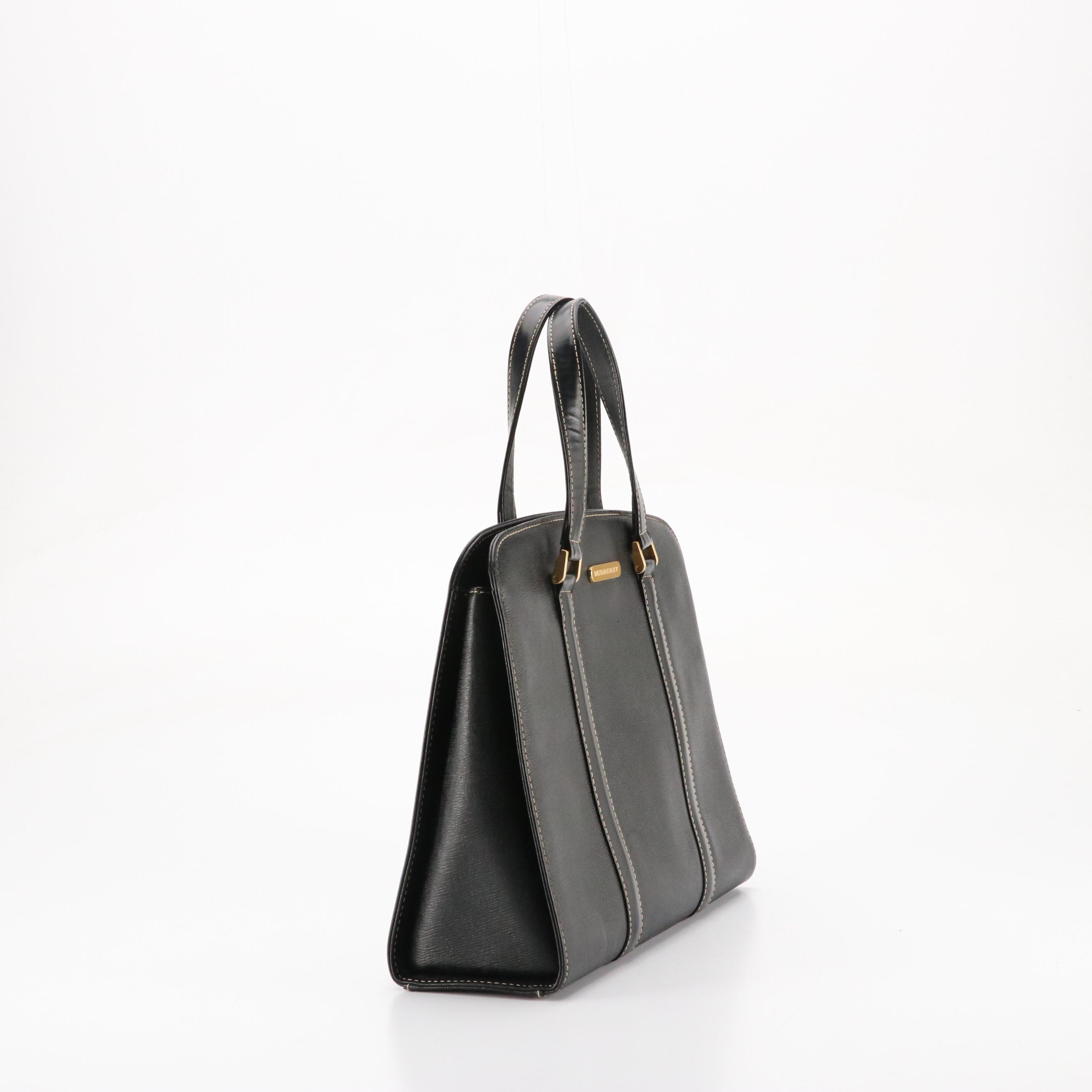 Burberry Handbag Tote in Black Grained Leather