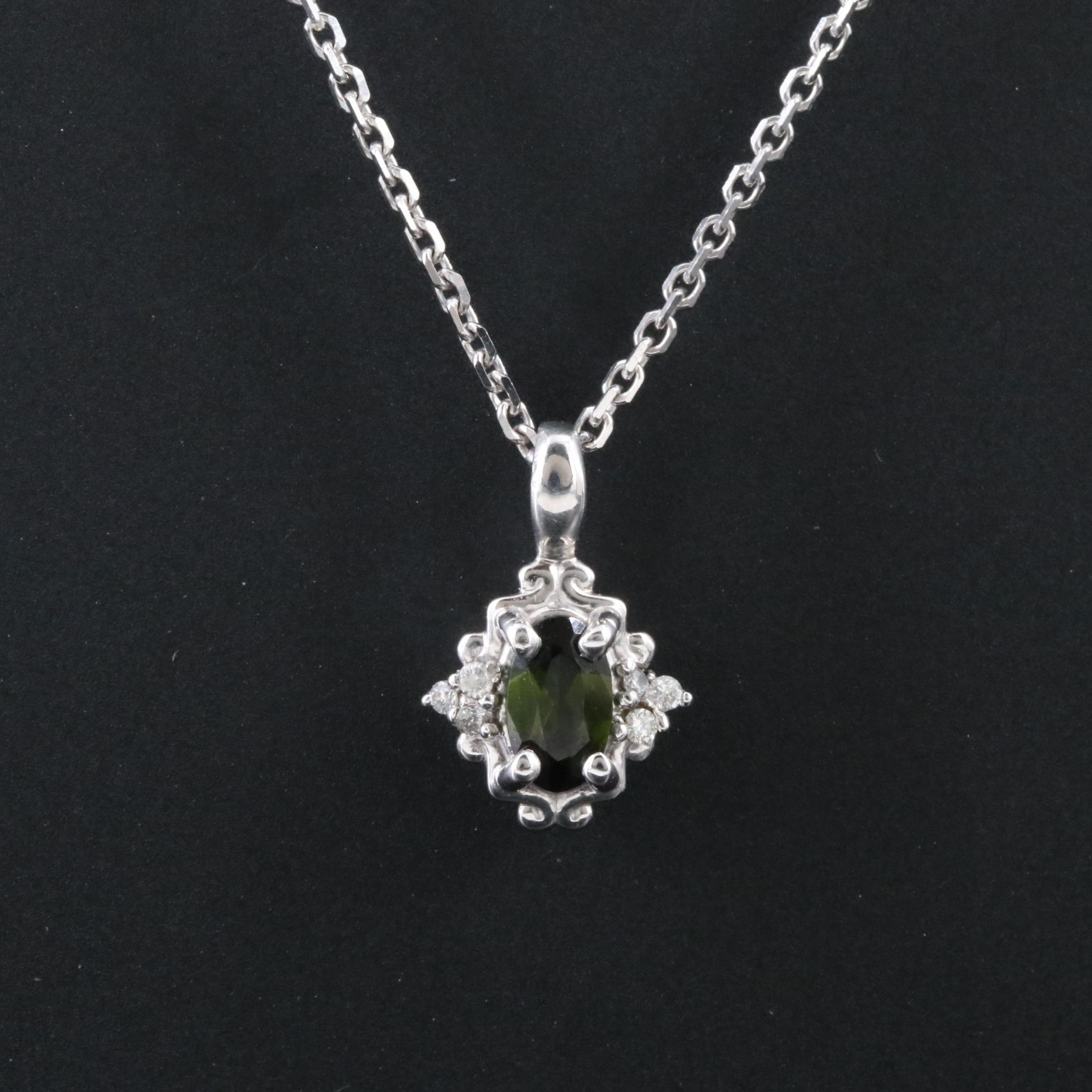 14K Green Tourmaline and Diamond Pendant Necklace