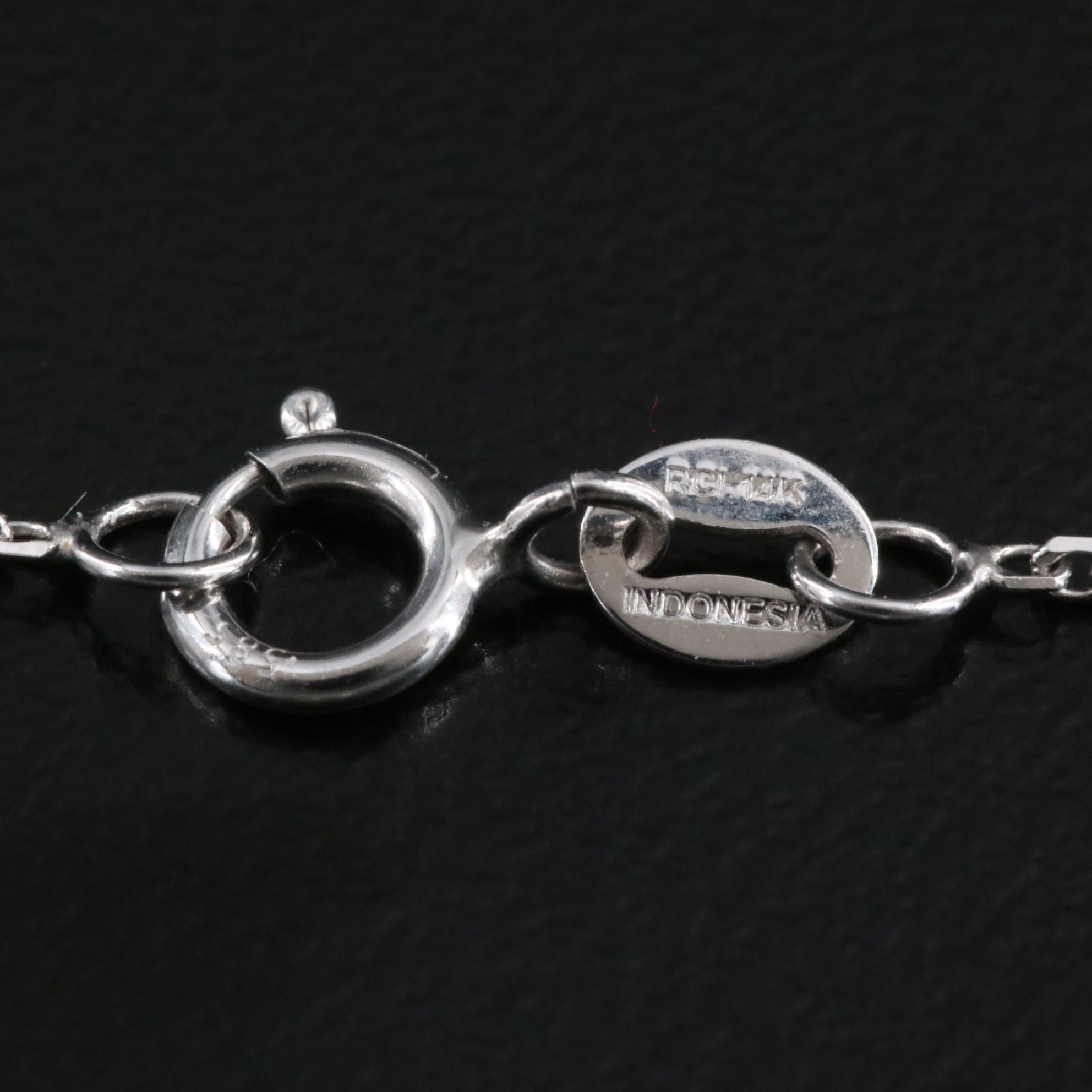 14K Green Tourmaline and Diamond Pendant Necklace